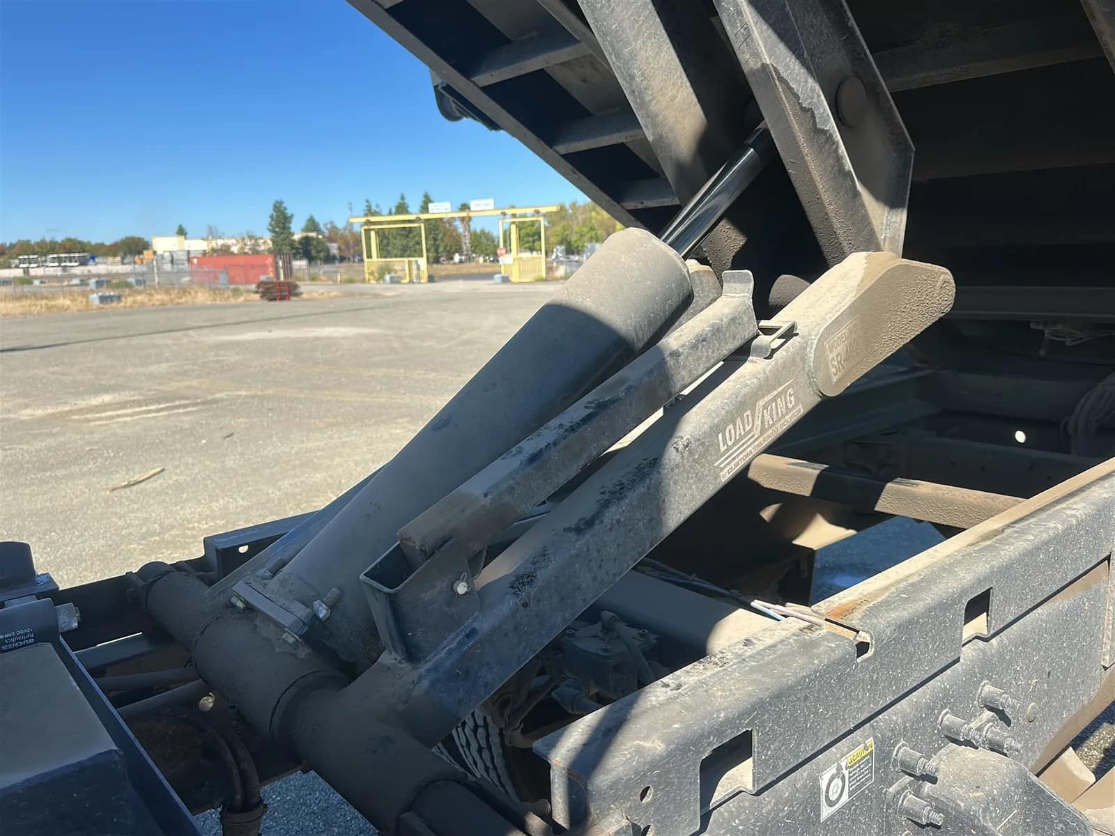 2022 Peterbilt 337 Dump Truck, photo 16 of 71