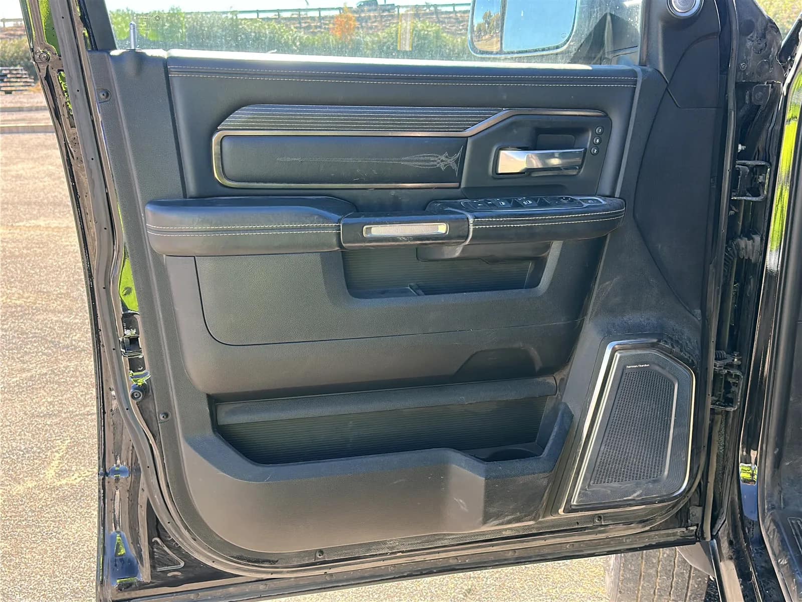 2021 Dodge Ram 4500 Heavy Duty Limited Dually, photo 41 of 78