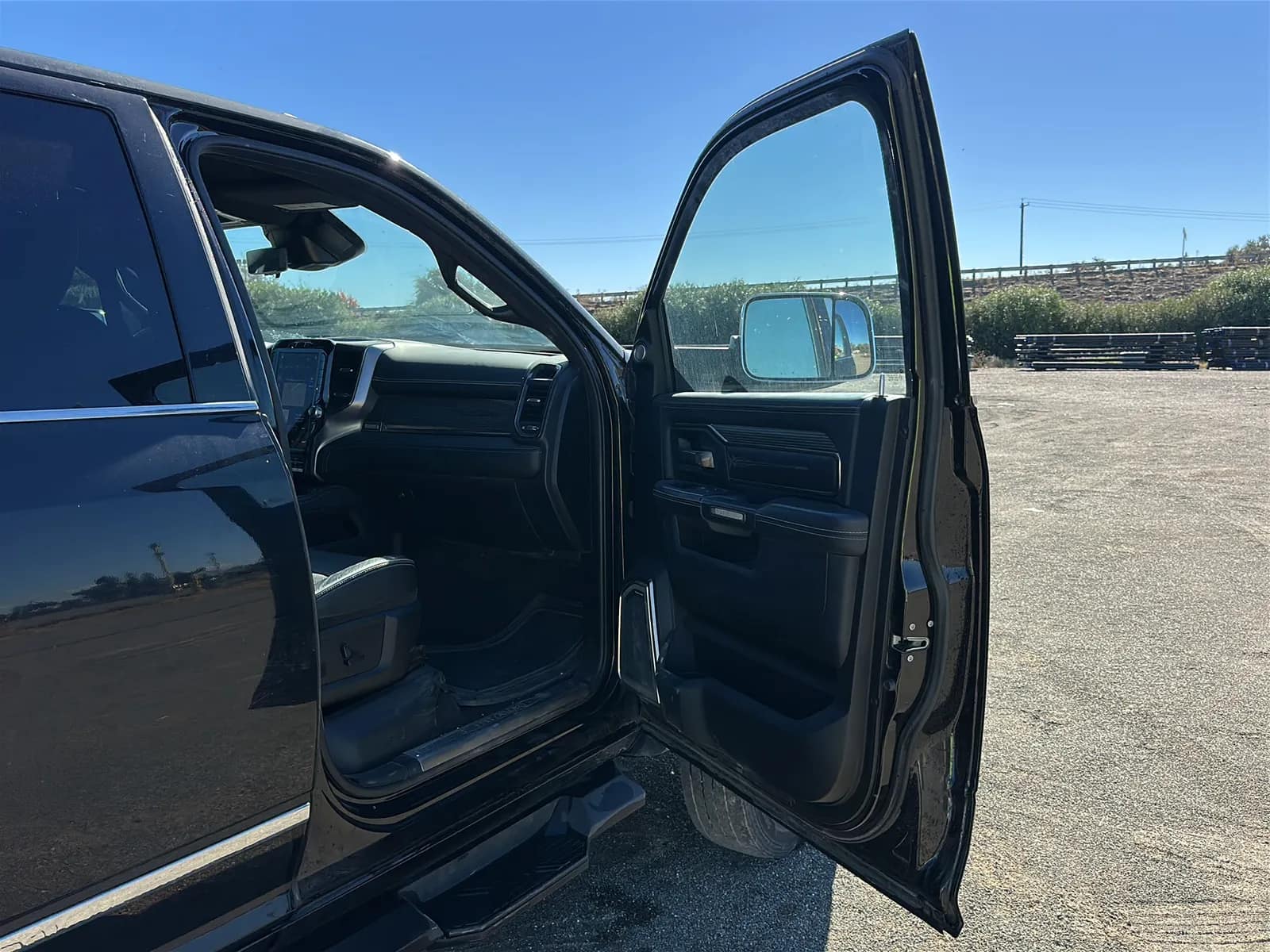 2021 Dodge Ram 4500 Heavy Duty Limited Dually, photo 52 of 78
