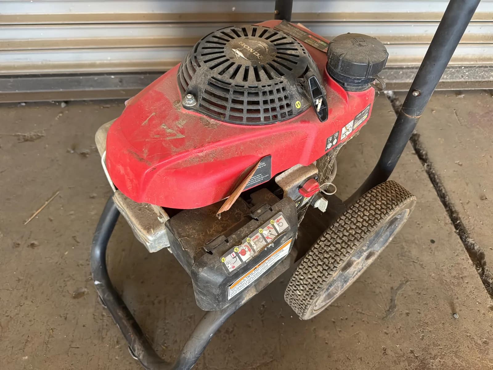 Simpson 3000 Psi Pressure Washer, photo 3 of 5