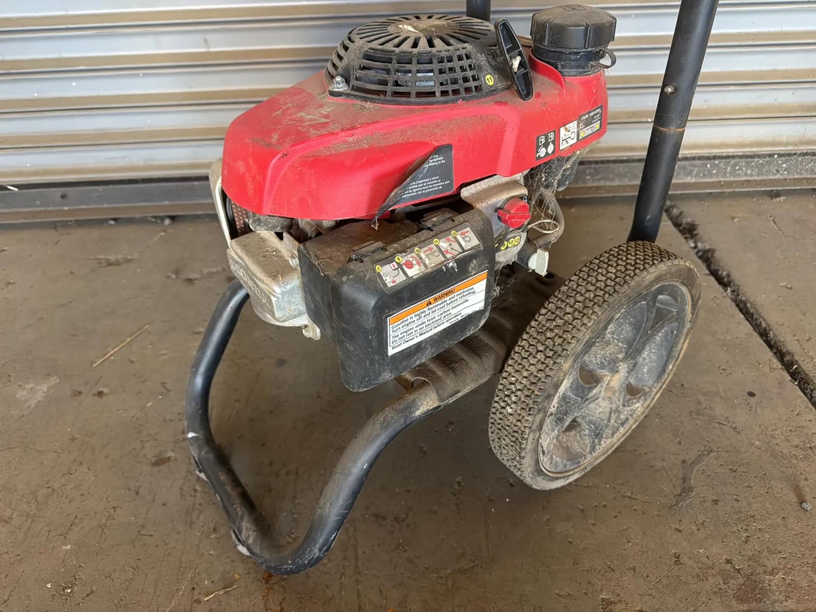 Simpson 3000 Psi Pressure Washer, photo 2 of 5