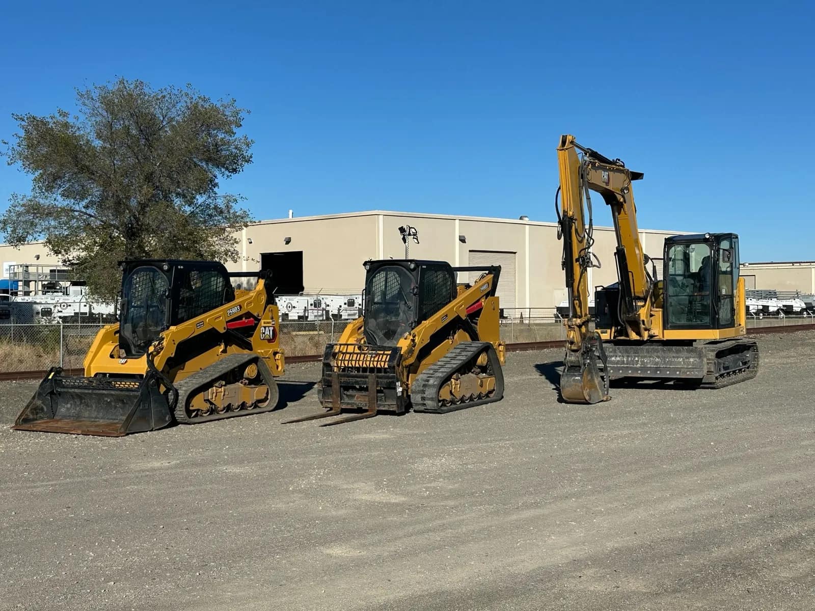 2021 CAT 259D3, 2021 CAT 299D3 and 2022 CAT 308CR, photo 3 of 149