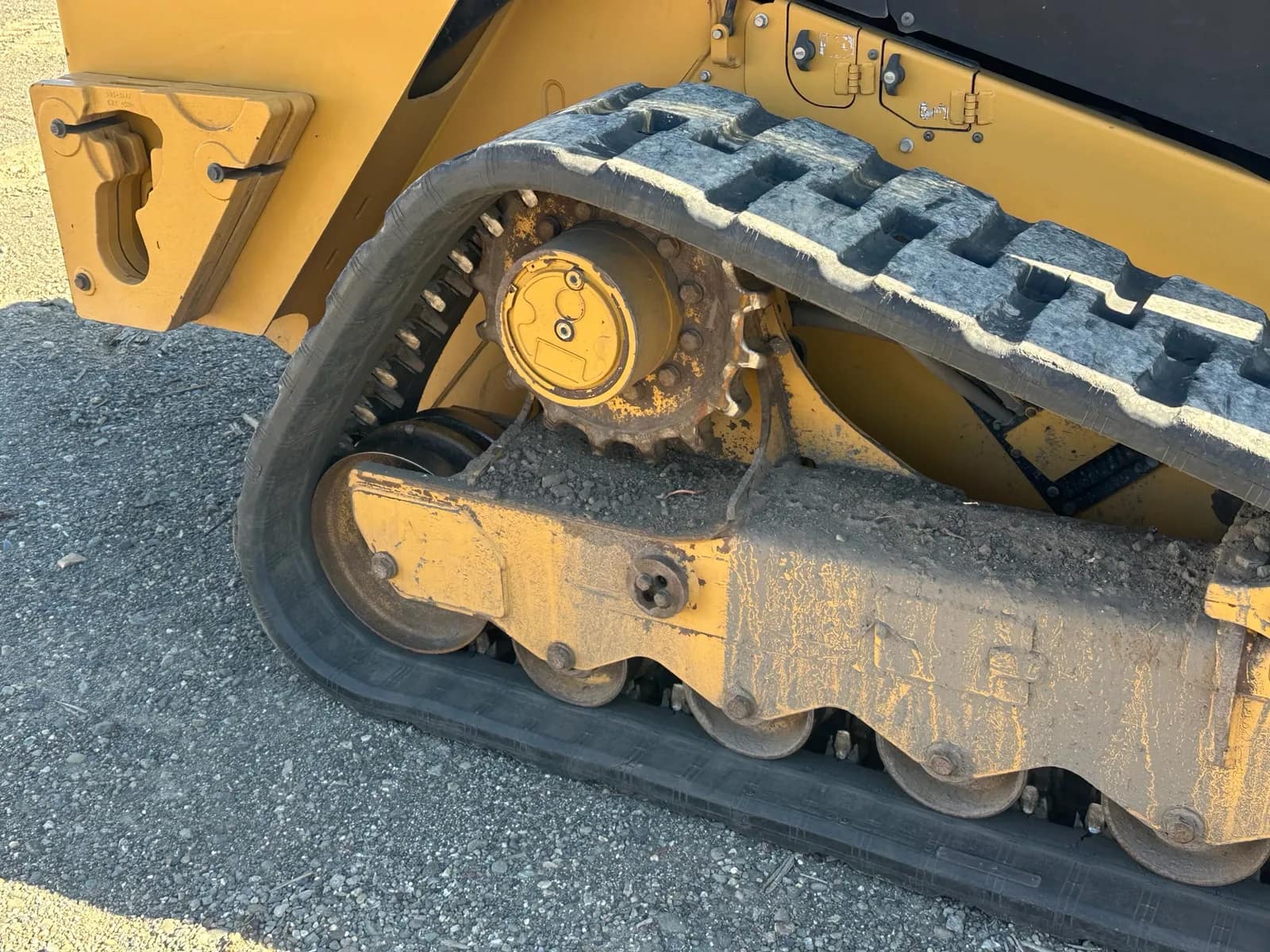 2021 CAT 259D3, 2021 CAT 299D3 and 2022 CAT 308CR, photo 69 of 149