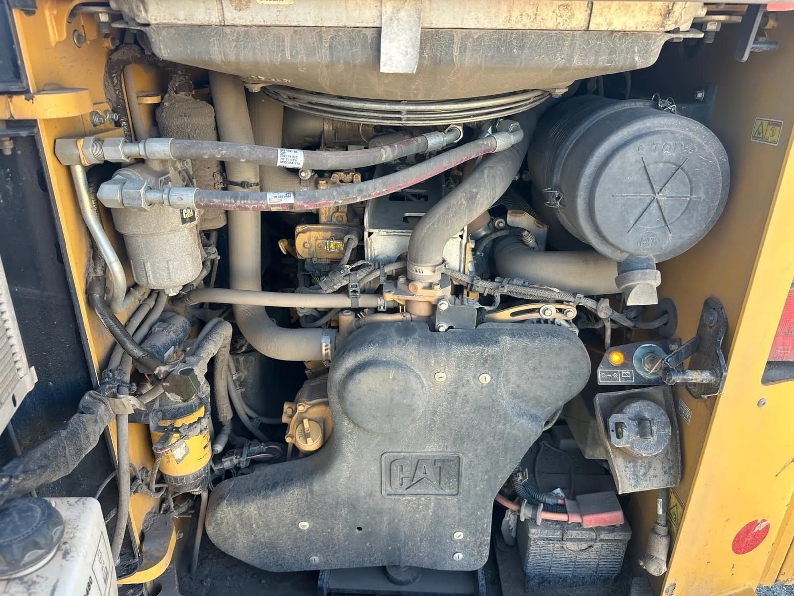 2021 CAT 259D3, 2021 CAT 299D3 and 2022 CAT 308CR, photo 91 of 149