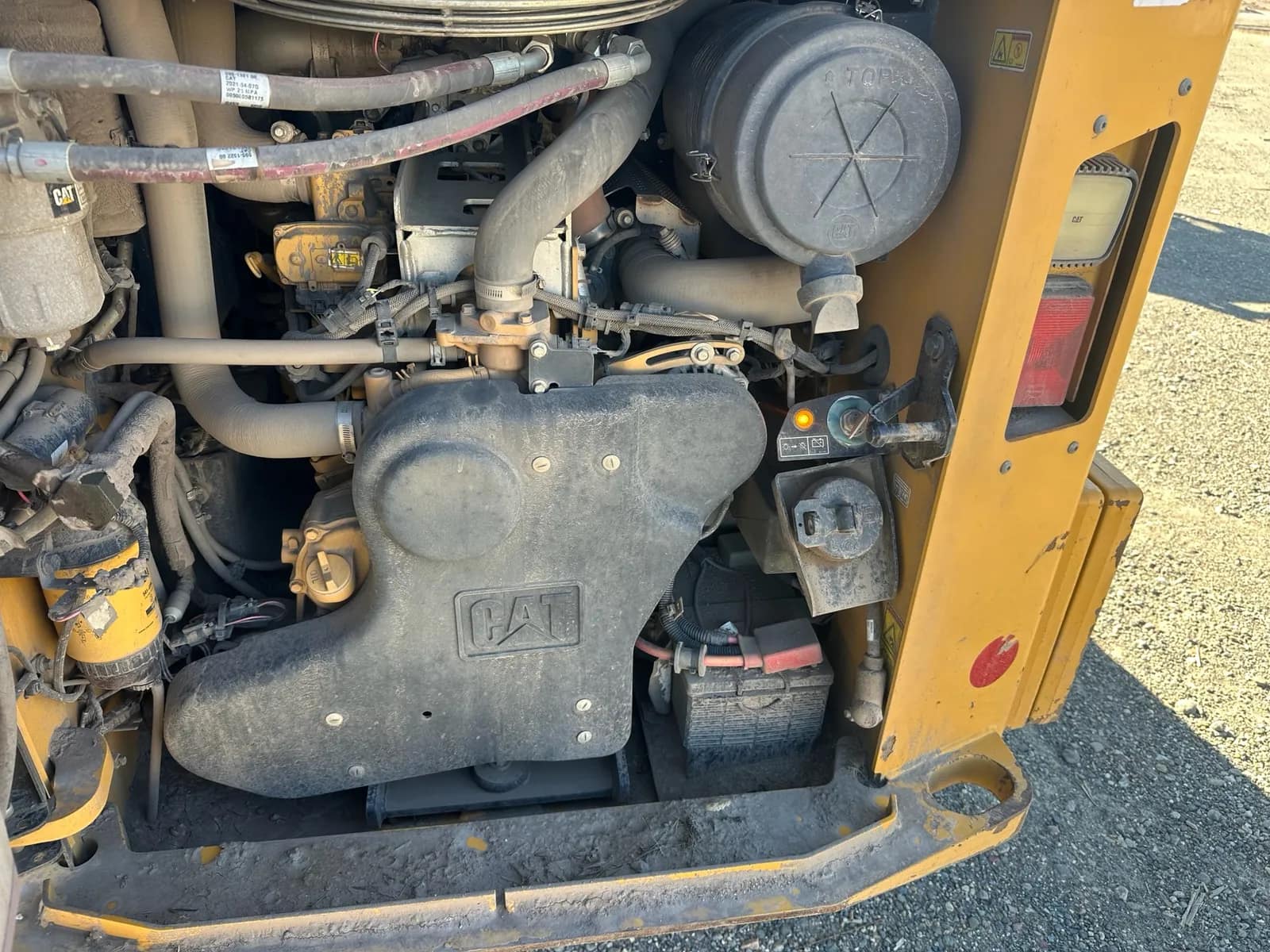 2021 CAT 259D3, 2021 CAT 299D3 and 2022 CAT 308CR, photo 93 of 149