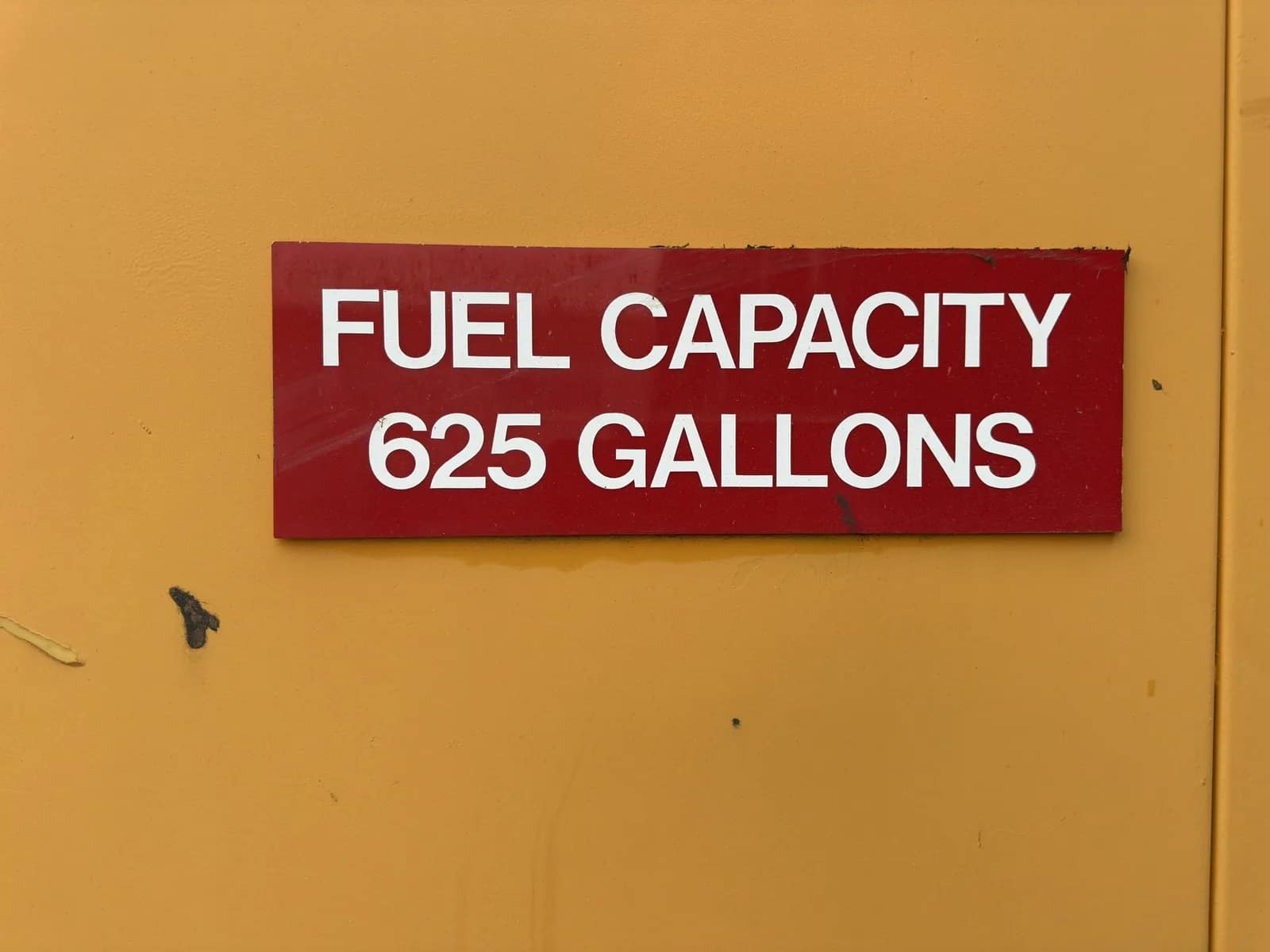 625-Gallon Flammable Containment Container With Bulk Lot Of Peterbilt Mud Flaps Inside Included, photo 4 of 13