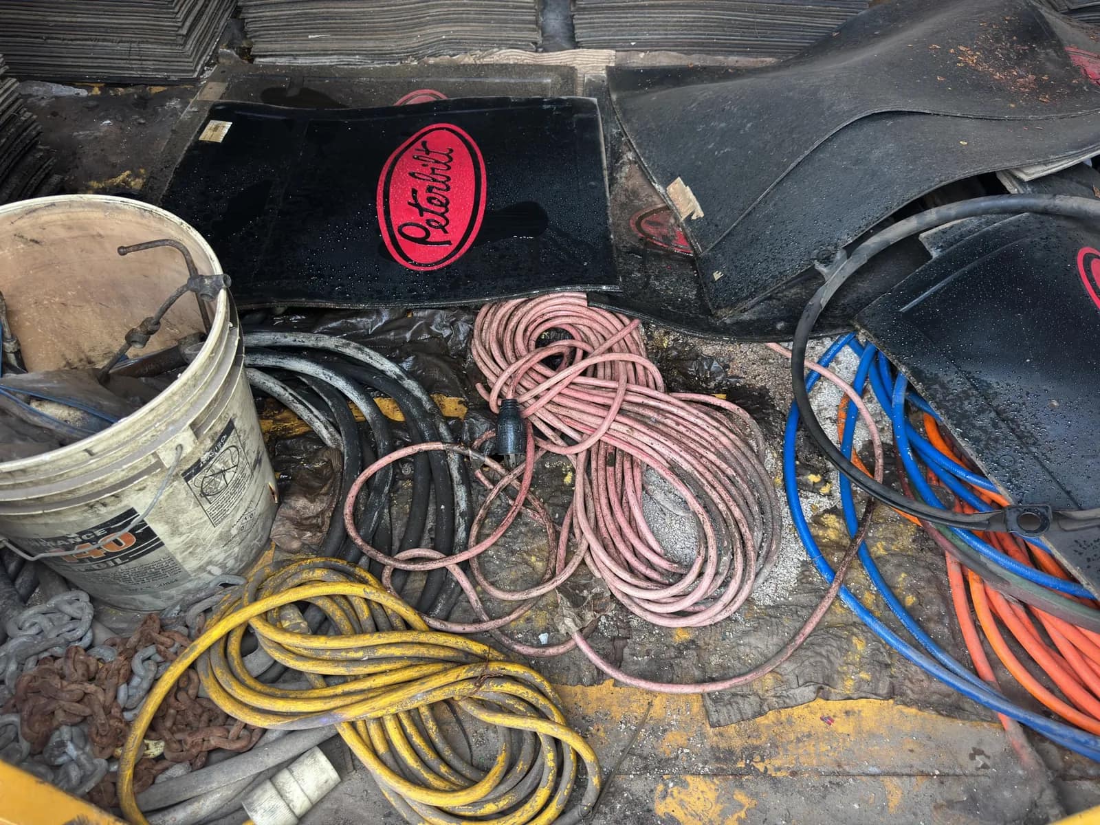 625-Gallon Flammable Containment Container With Bulk Lot Of Peterbilt Mud Flaps Inside Included, photo 11 of 13