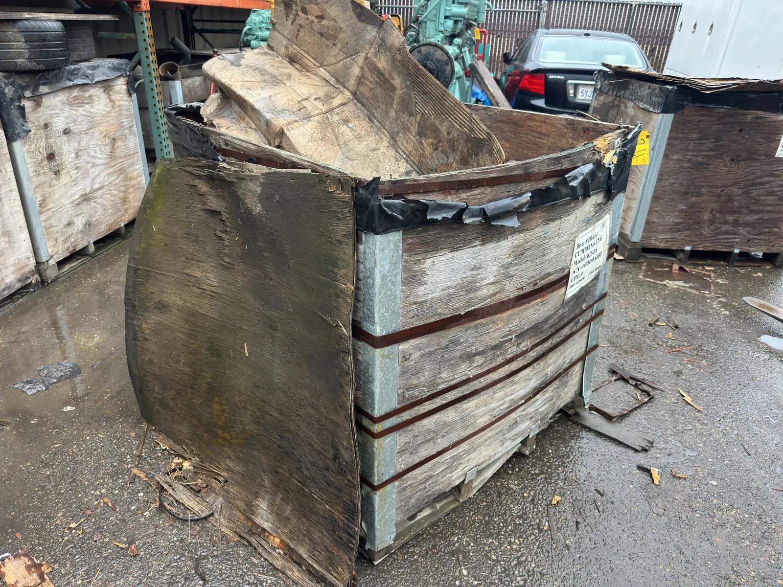 Contents Of Crate: Assorted Engine Core Parts, photo 2 of 7