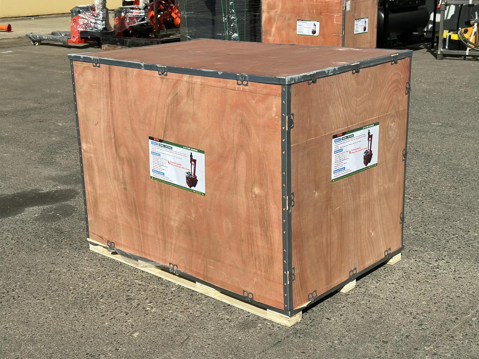 2026 Starvox SV-TC24A 24" Tire Changer (Unused), photo 4 of 6