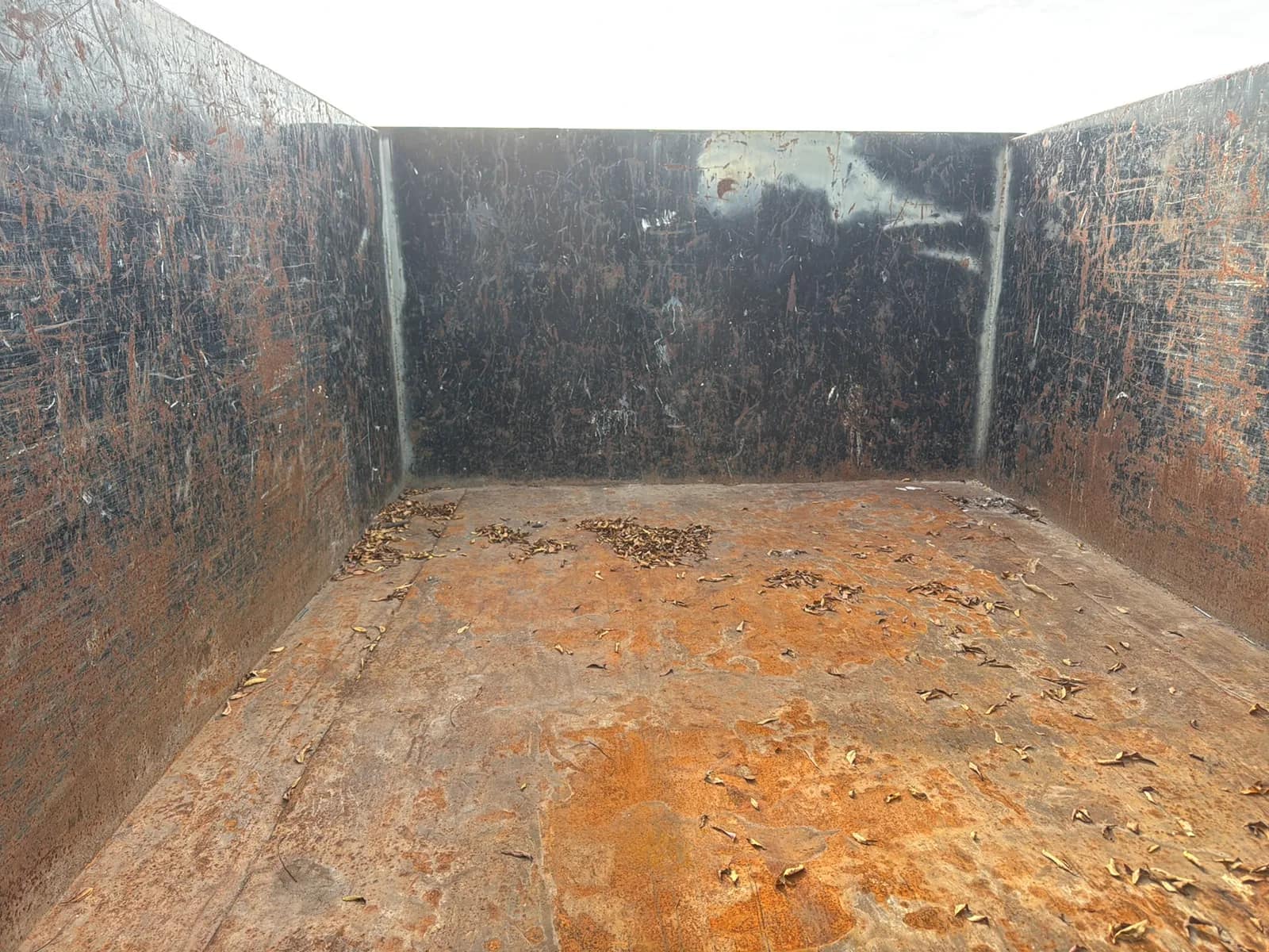 2016 Diamond C 12' Dump Trailer, photo 39 of 54