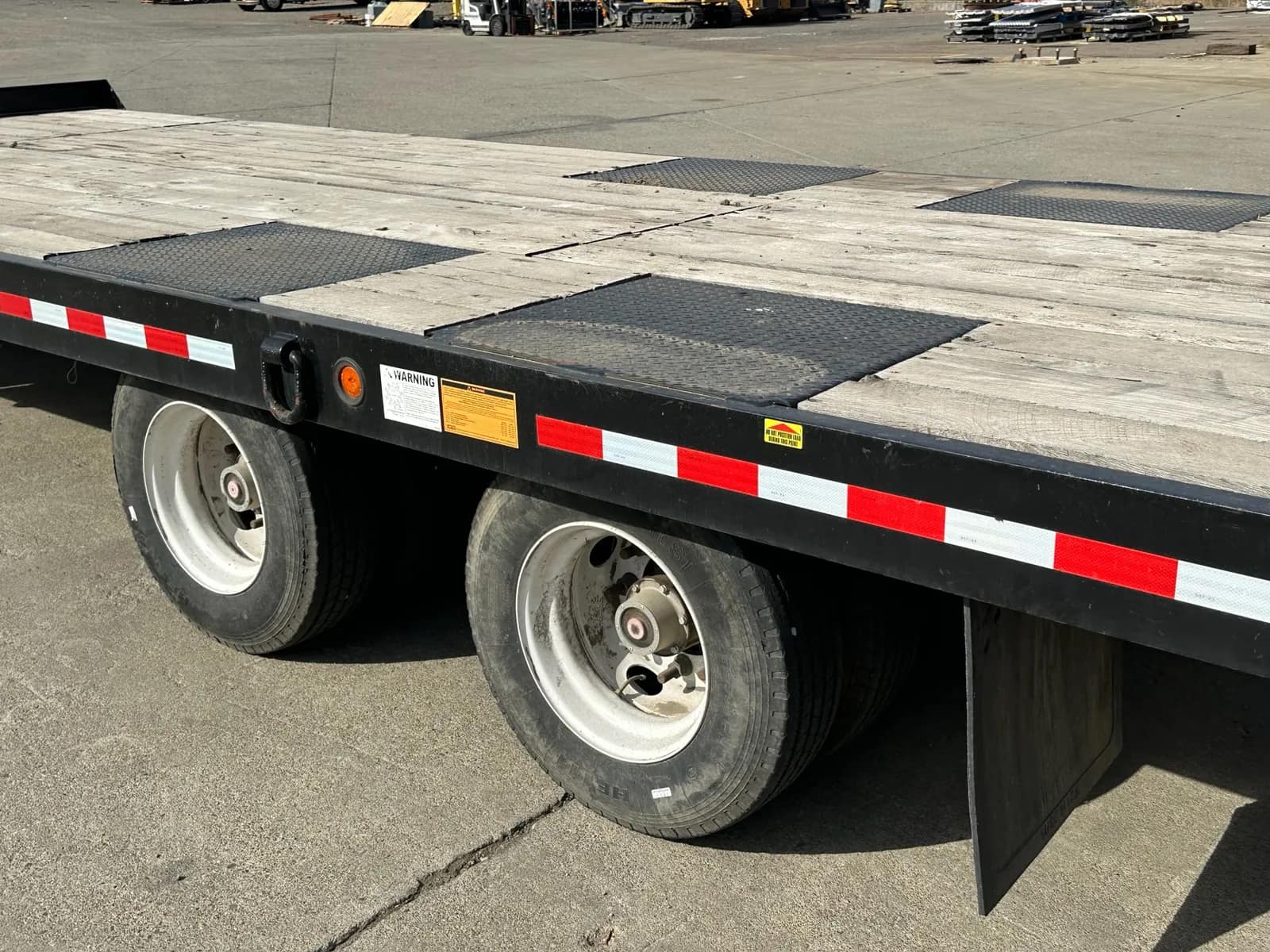 2022 Towmaster T-40T 27' Tilt Deck Flatbed Trailer, photo 31 of 43