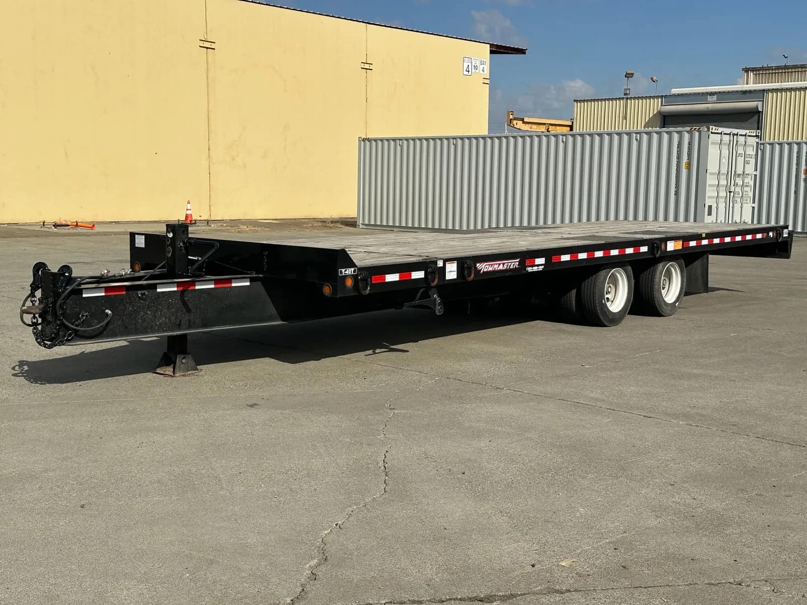 2022 Towmaster T-40T 27' Tilt Deck Flatbed Trailer, photo 13 of 43