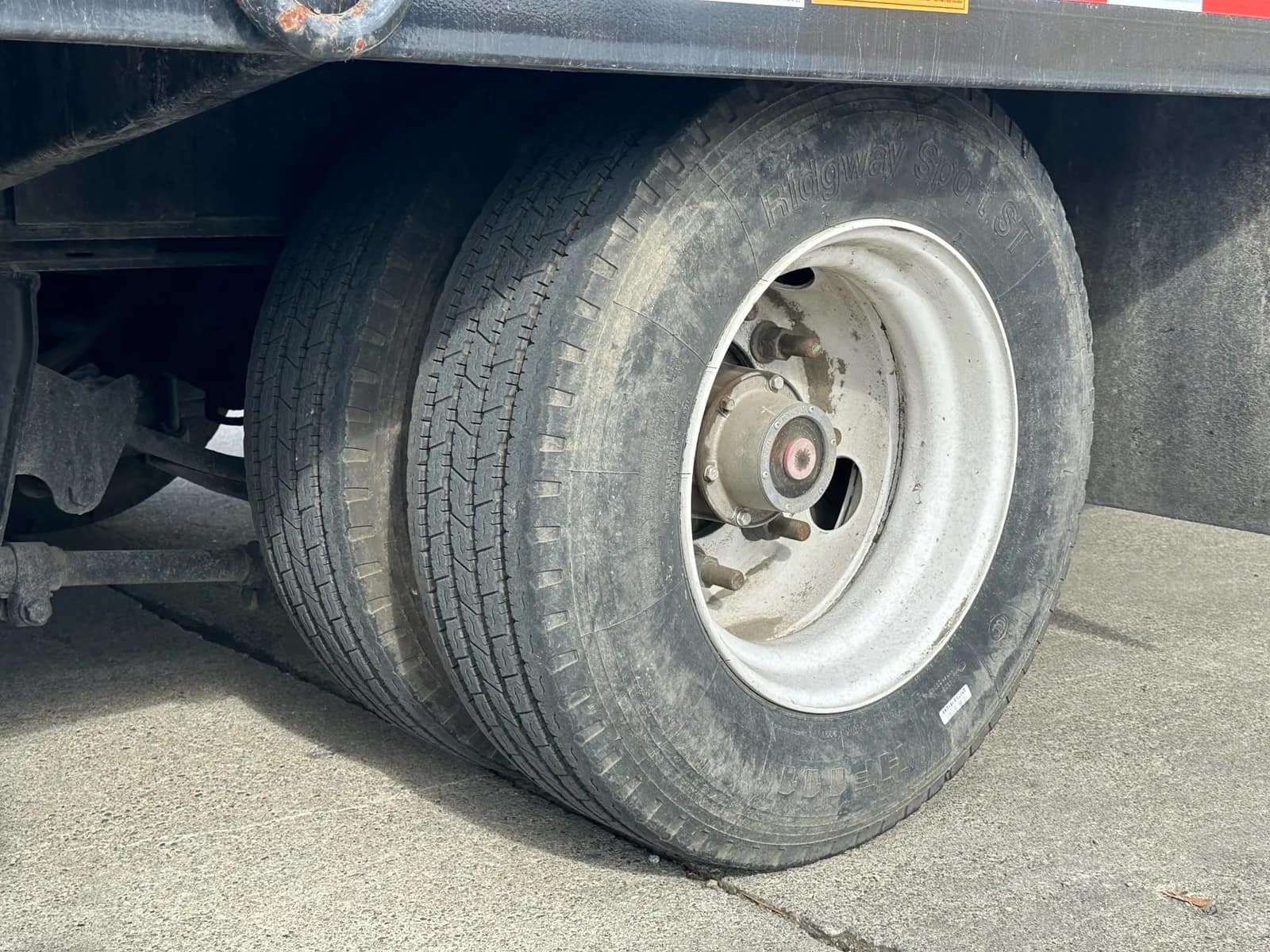 2022 Towmaster T-40T 27' Tilt Deck Flatbed Trailer, photo 32 of 43