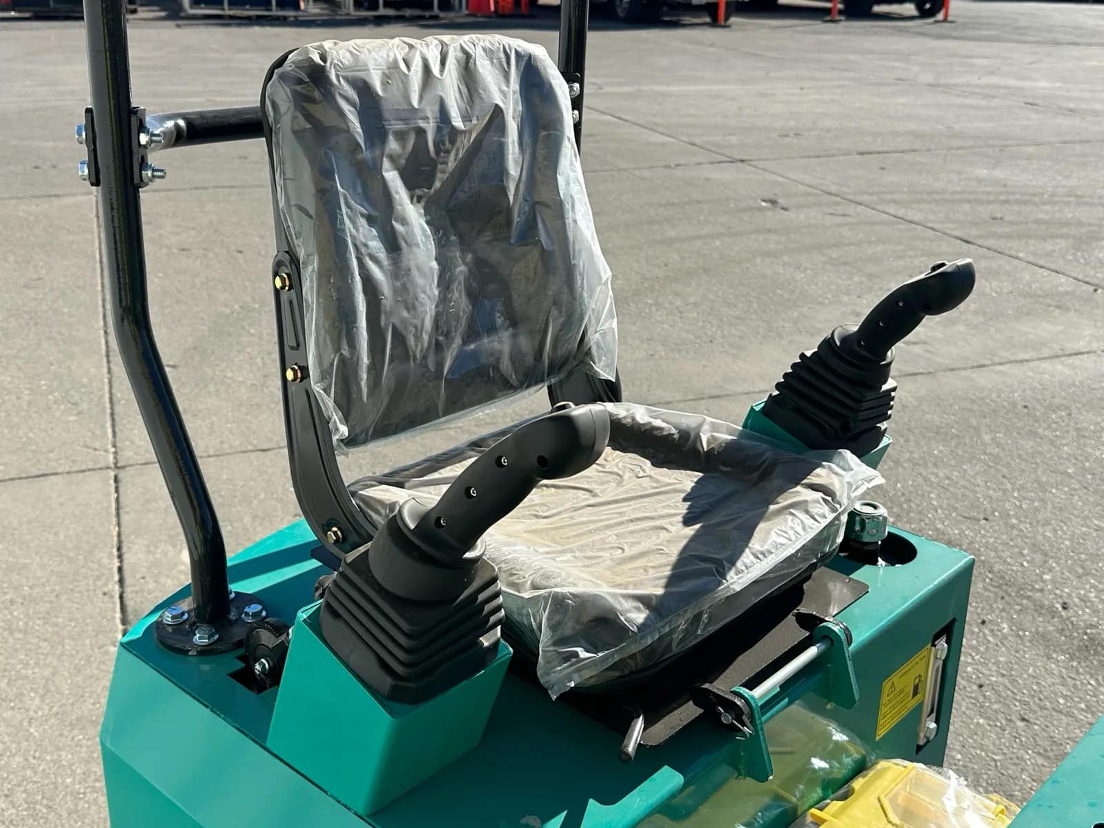 2026 CFG Industrial MH13RX Mini Excavator (Unused), photo 14 of 30