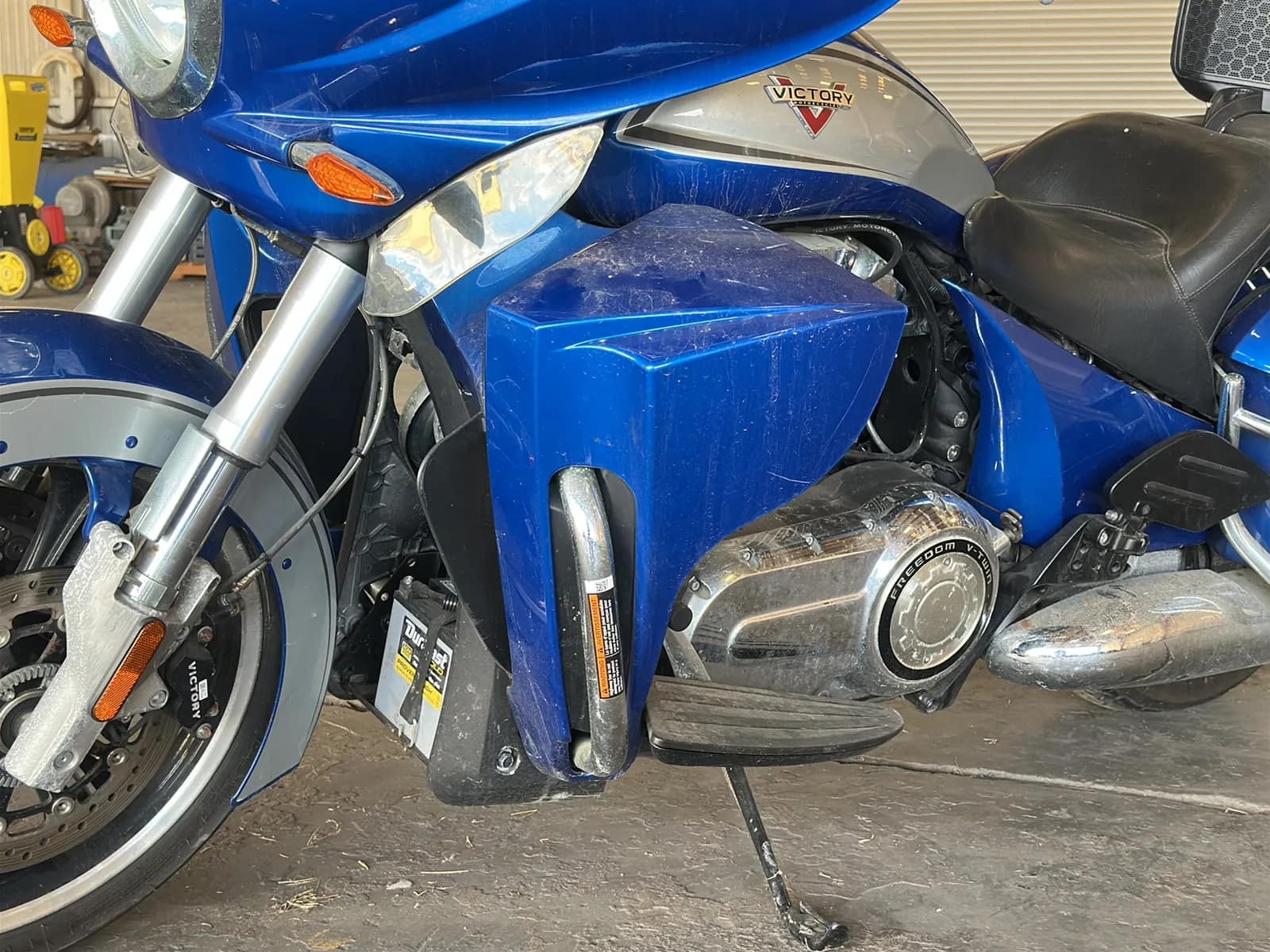 2014 Victory Cross Country Tour Motorcycle, photo 9 of 44