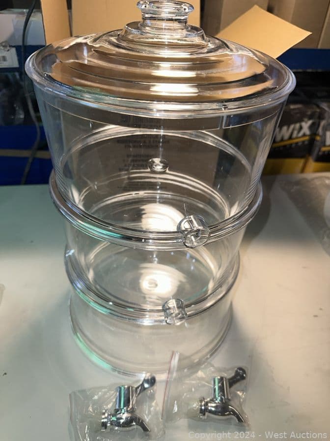 18-3-tier-acrylic-drink-server-mkmvfyut