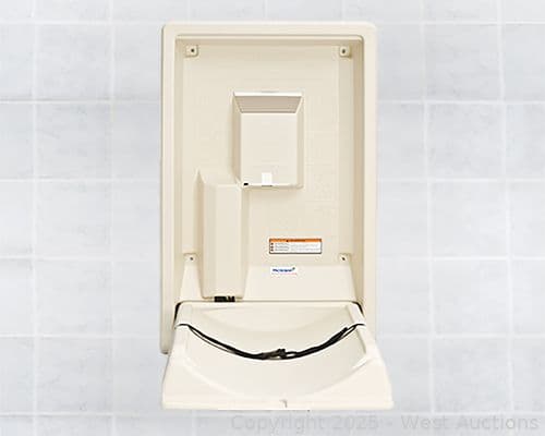 koala-kare-kb101-vertical-wall-mounted-baby-changing-station-600181