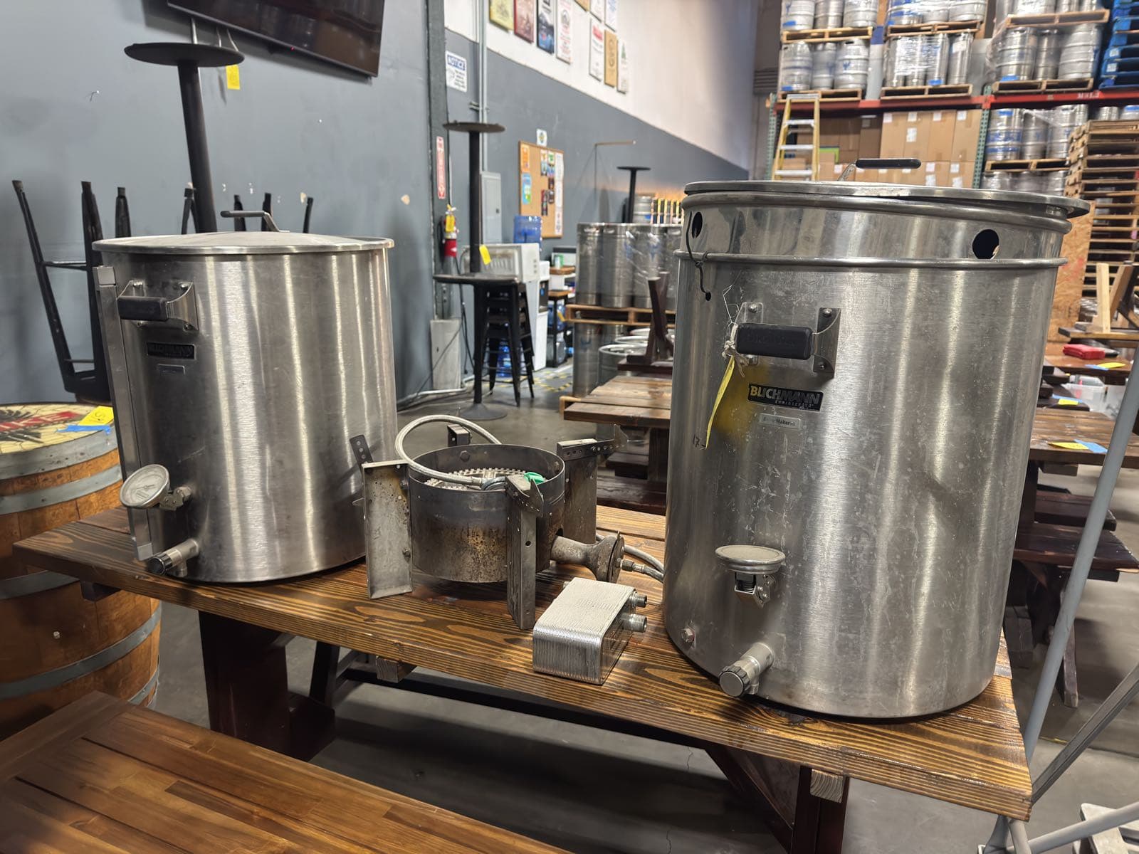 contents-of-table-blichmann-boilermakers-and-propane-burner-mk793j6d