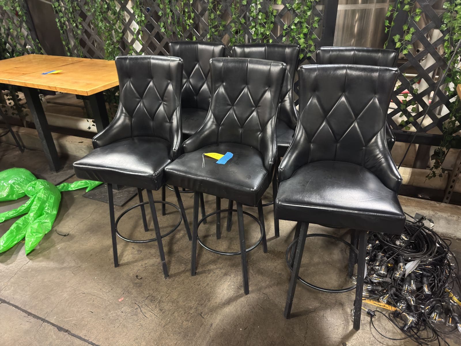 6-bar-chairs-6789c4