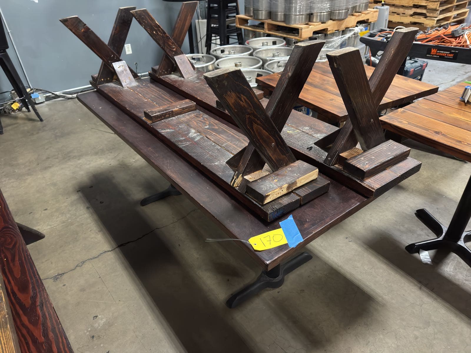 6-restaurant-table-with-benches-37d8a5