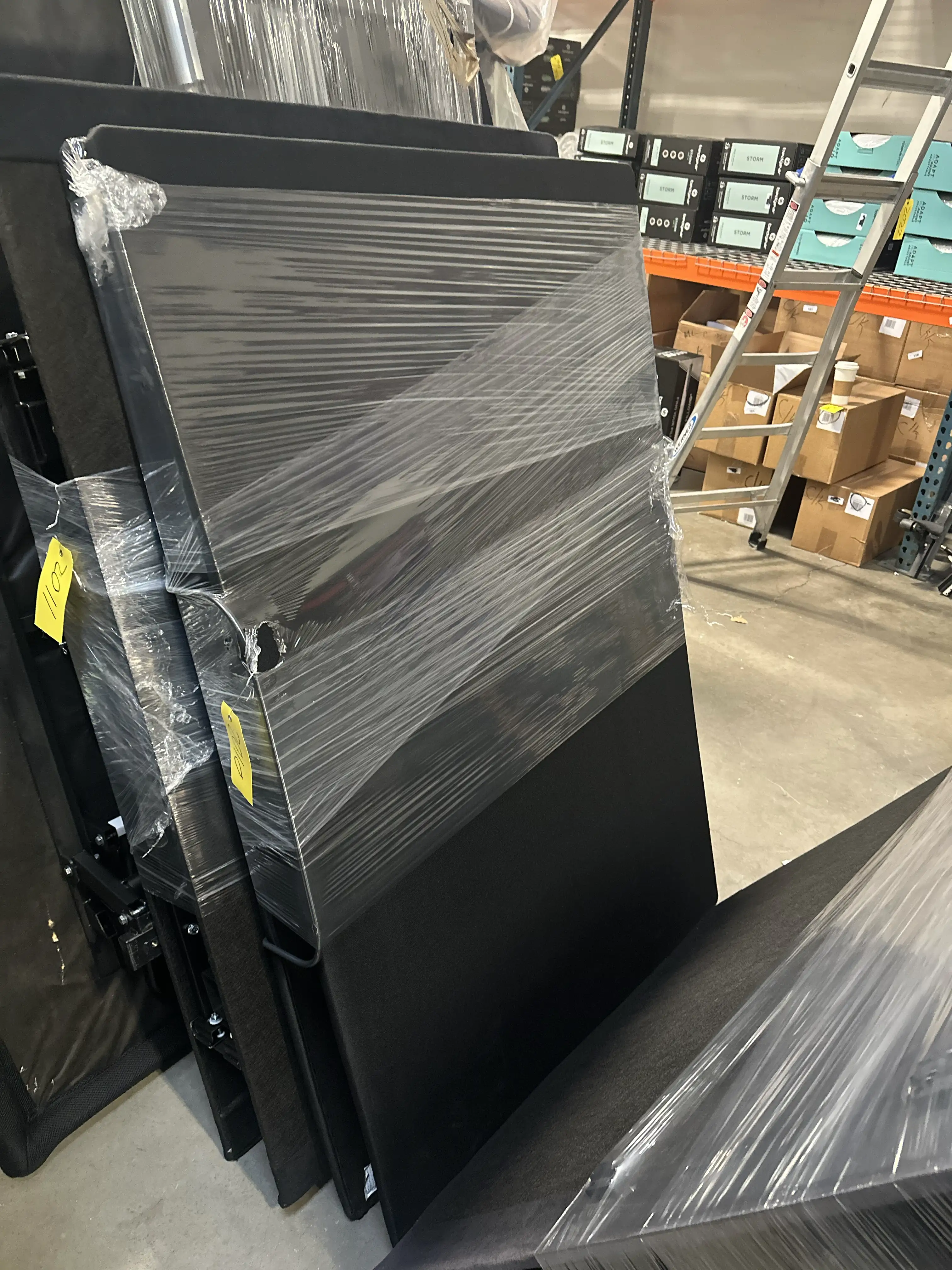 adjustable-bed-base-queen-no-legs-wall-plug-or-remote-mk5yydke