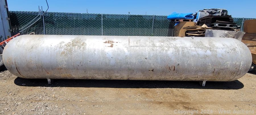 1000-gallon-propane-tank-18ft-559874