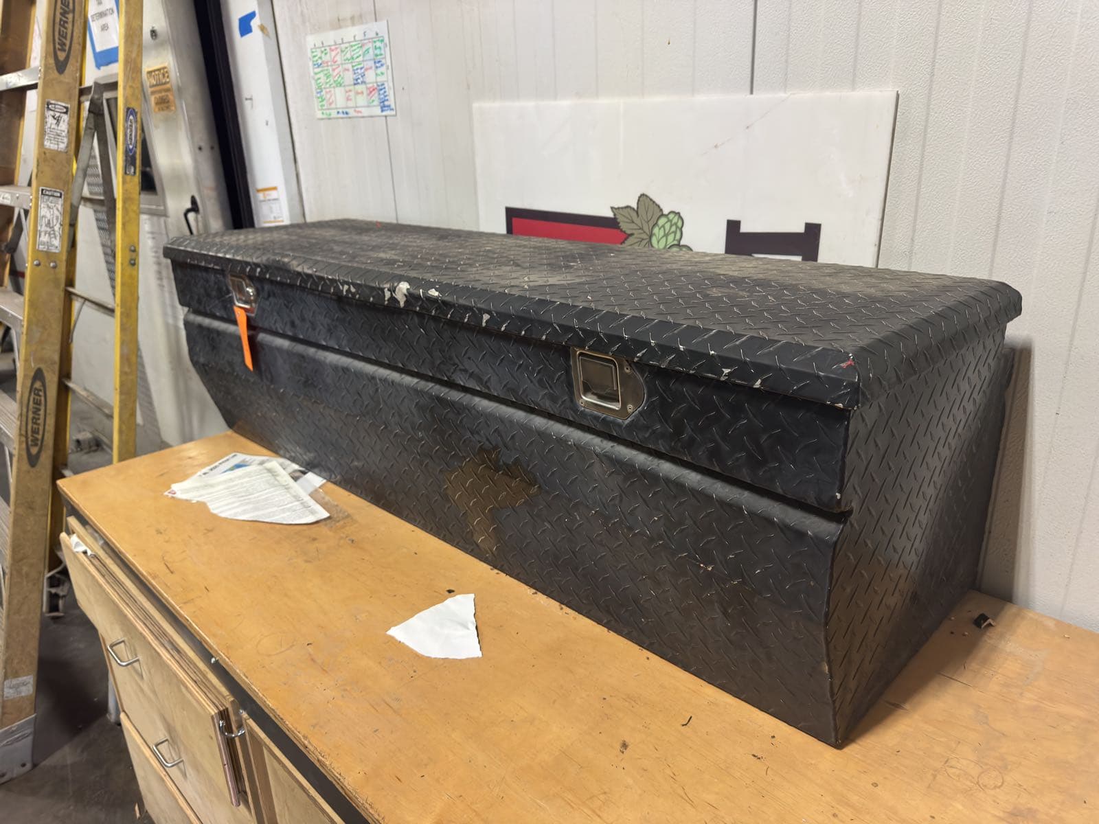 5-truck-bed-tool-box-with-contents-mk7adkrm