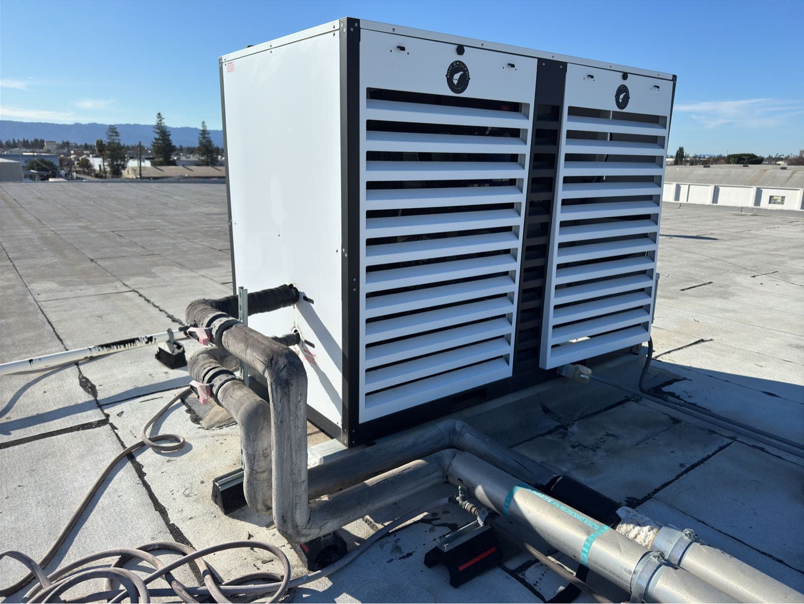 g-and-d-chillers-model-gd-7x7h-roof-mounted-glycol-chilling-system-3aa27d