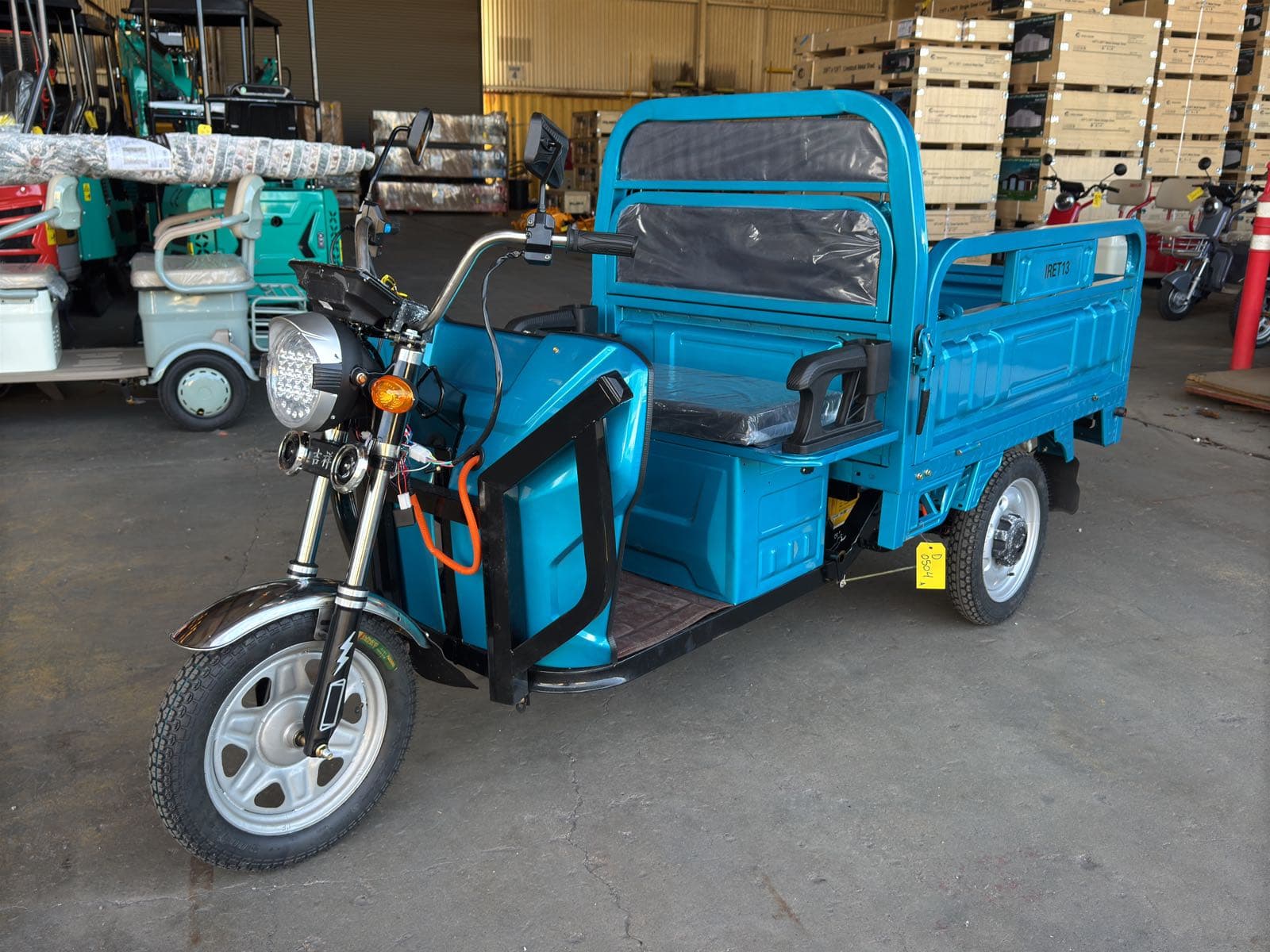 2025-ir-iret13-electric-tricycle-unused-mk7htf4r