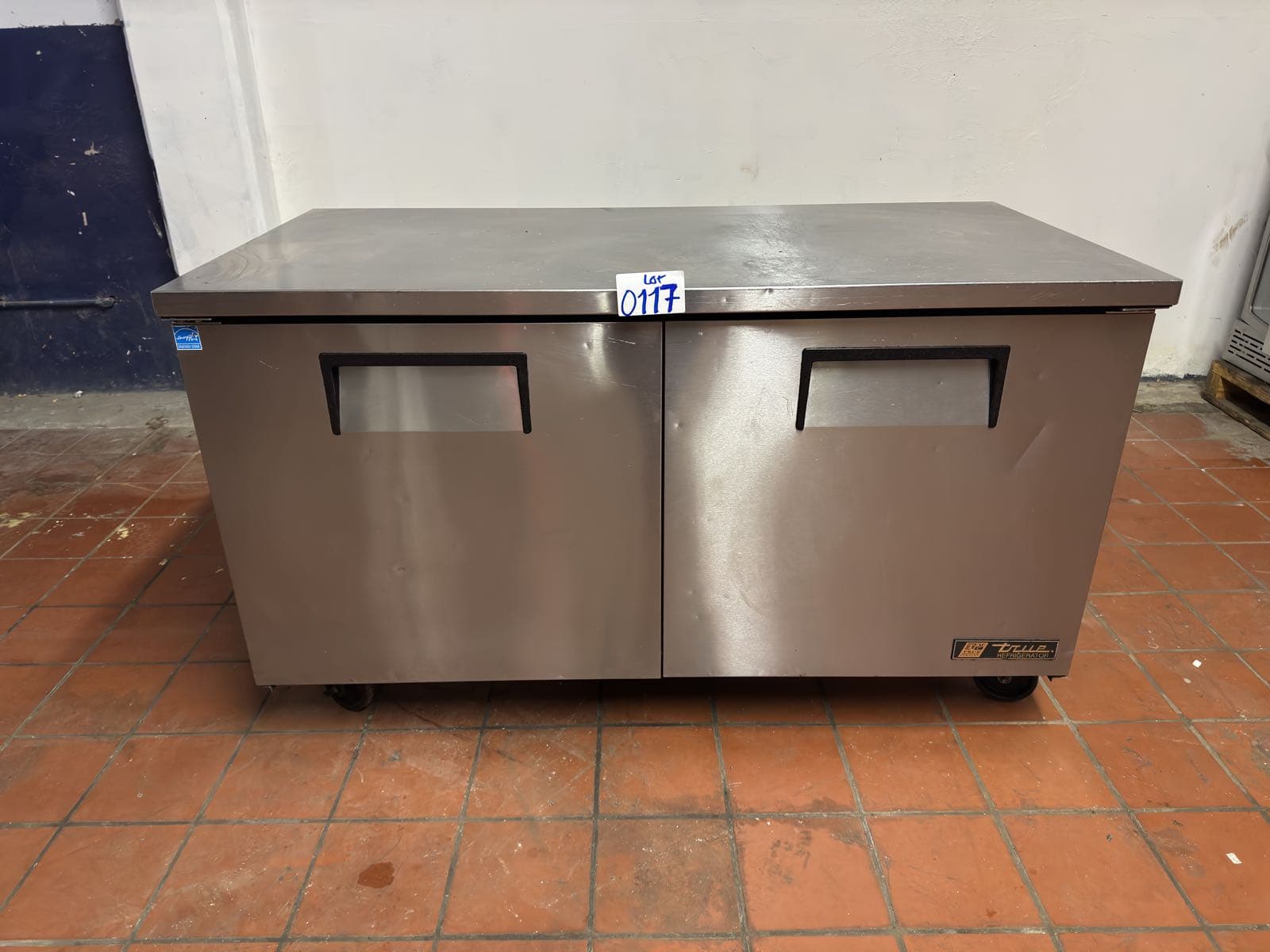 under-counter-refrigerator-9e8c00