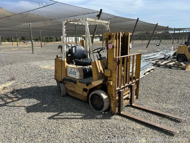 tcm-forklift-4-000-lb-561752
