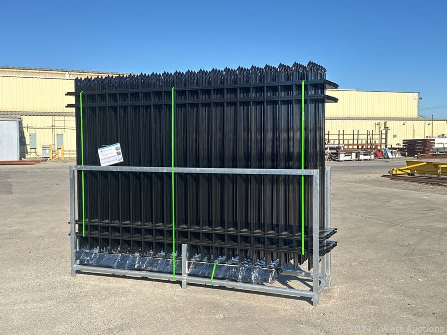 20-2024-10-39-x7-galvanized-steel-powder-coated-fence-panels-200-linear-feet-total-unused-570160
