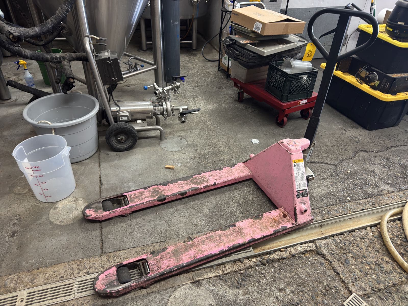 5500lb-hydraulic-pallet-jack-7f4b29