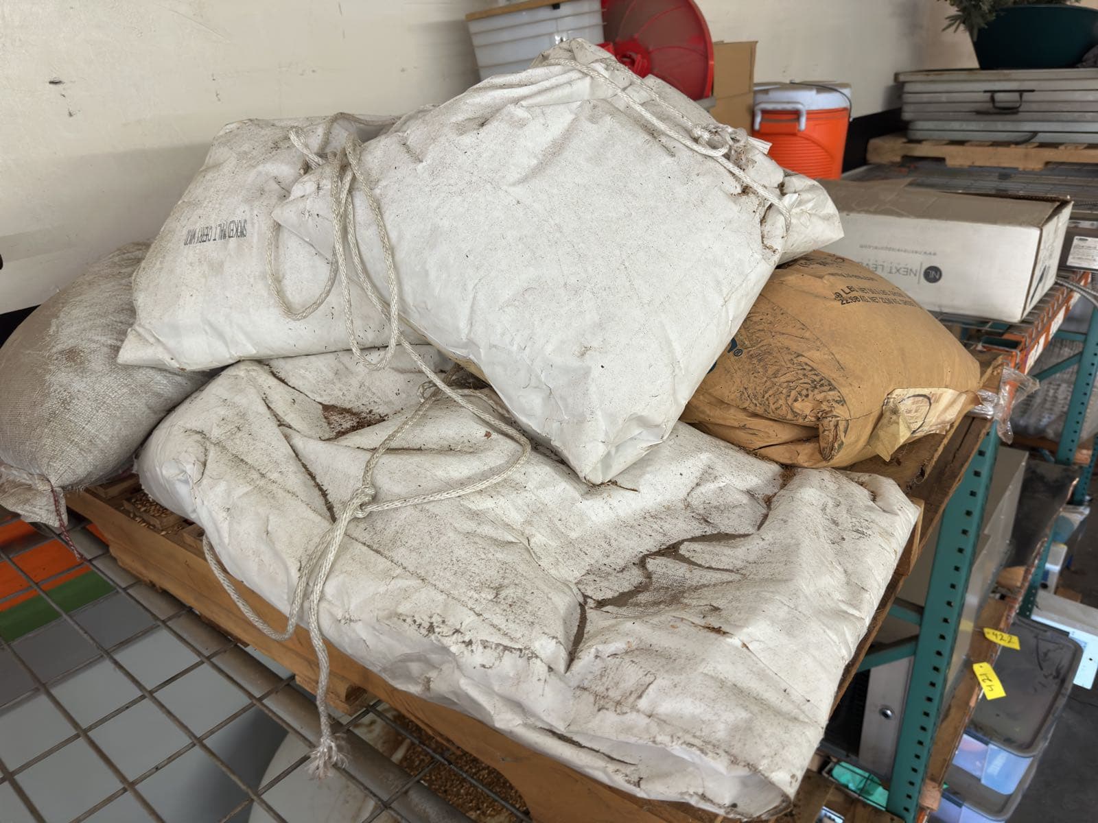 contents-of-pallet-5-bags-of-smoked-wood-chips-96c8af