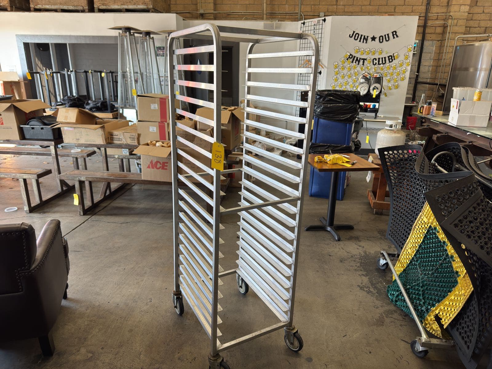 aluminum-bakers-rack-a88939