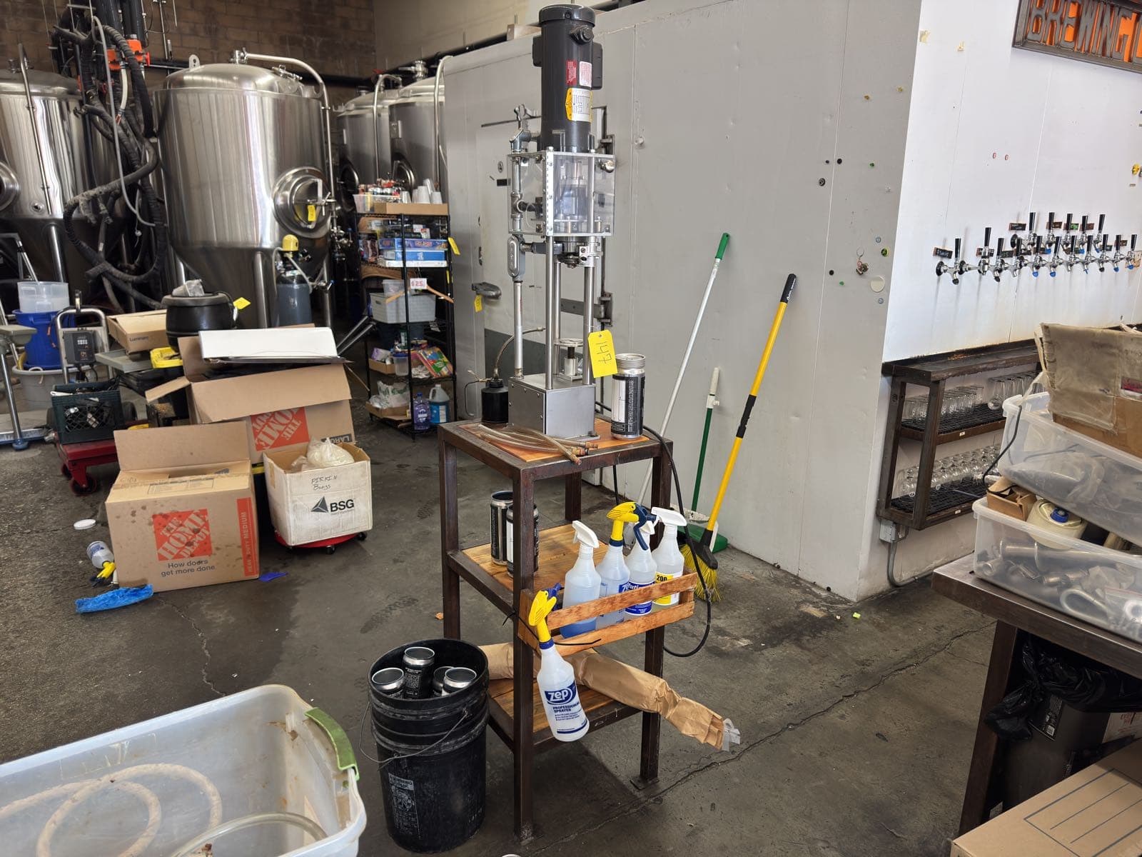 dixie-double-seamer-model-25d-900-with-steel-base-cans-and-lids-5faf24