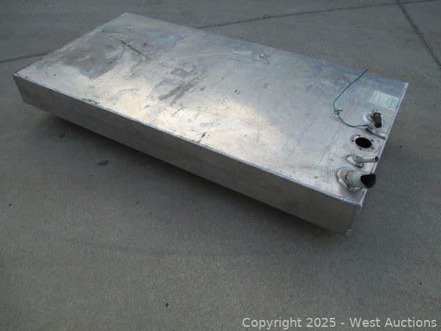 coastline-marine-inc-30-gallon-fuel-cell-591067