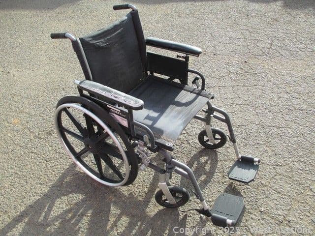 sunrise-medical-breezy-ultra4-wheelchair-591069