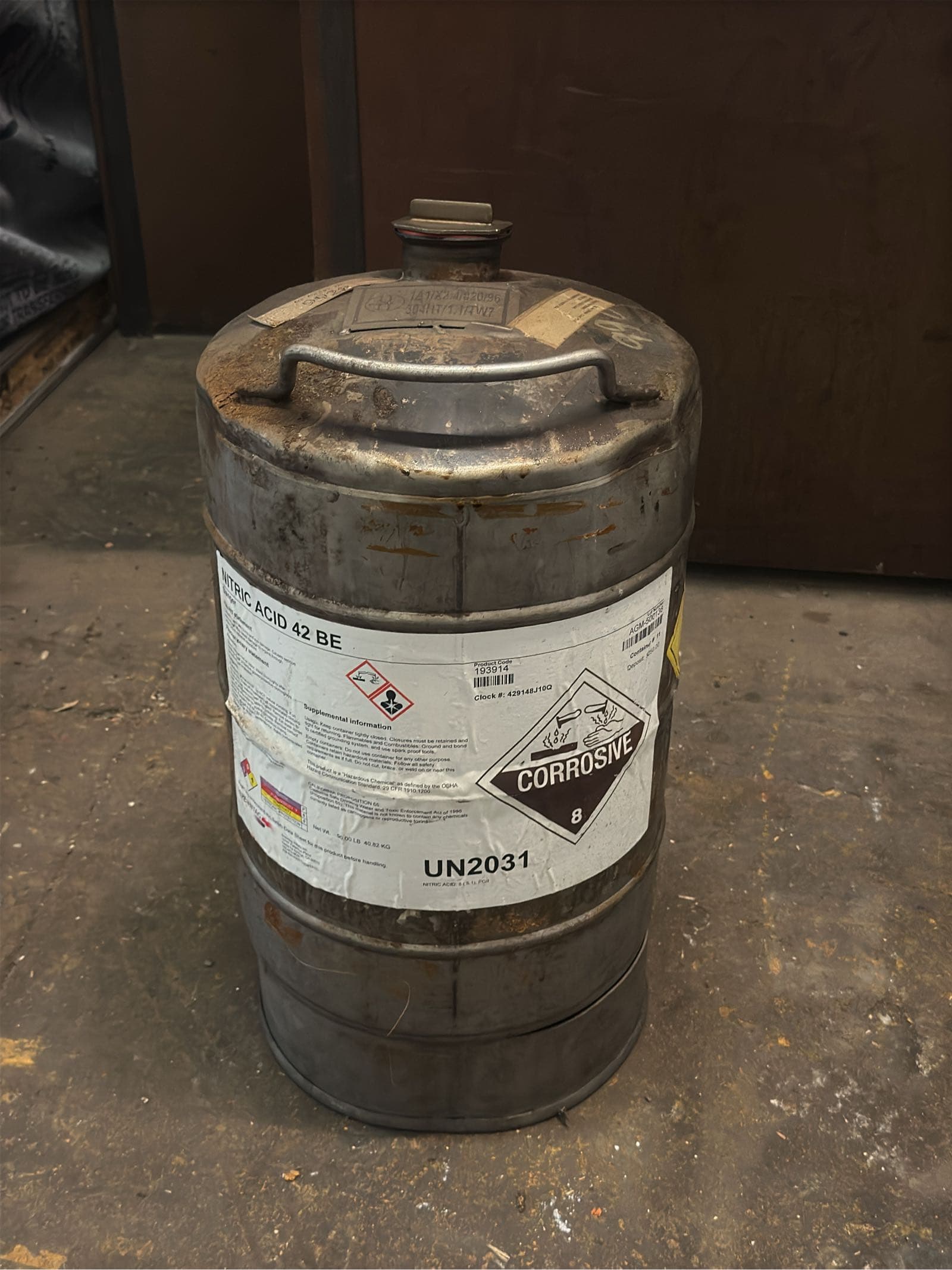 partial-can-of-nitric-acid-42-be-1a3ba1