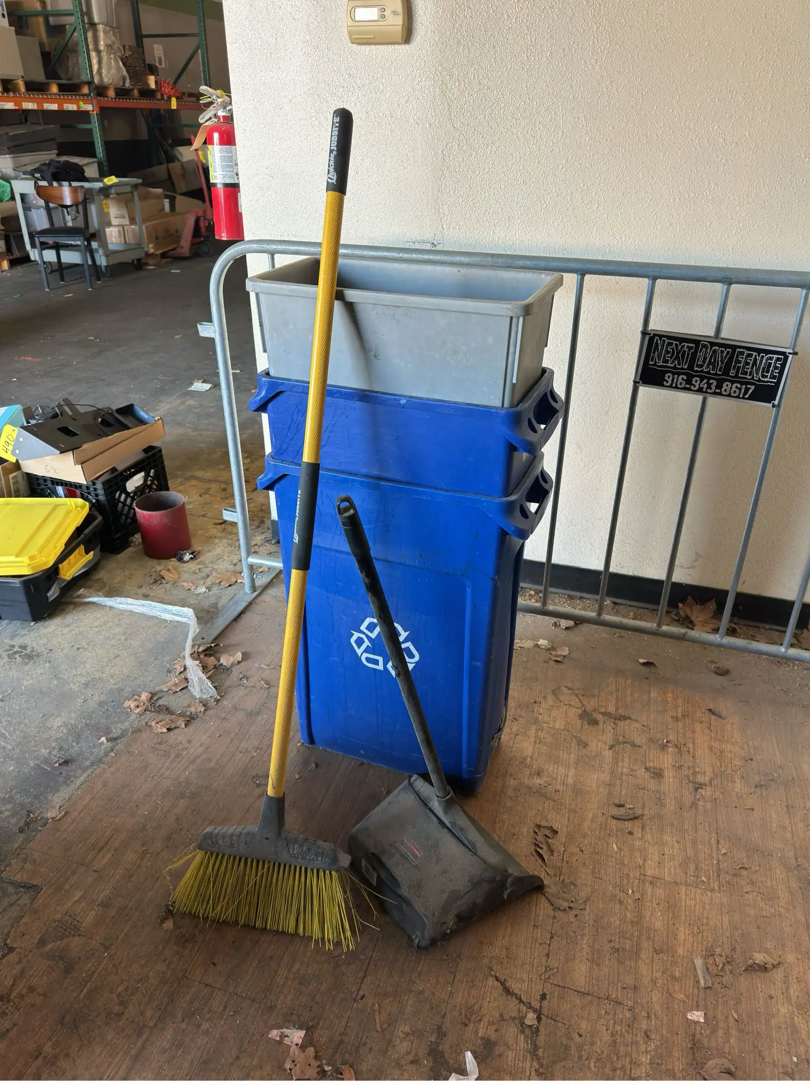 3-waste-bins-with-broom-and-dust-pan-00b441