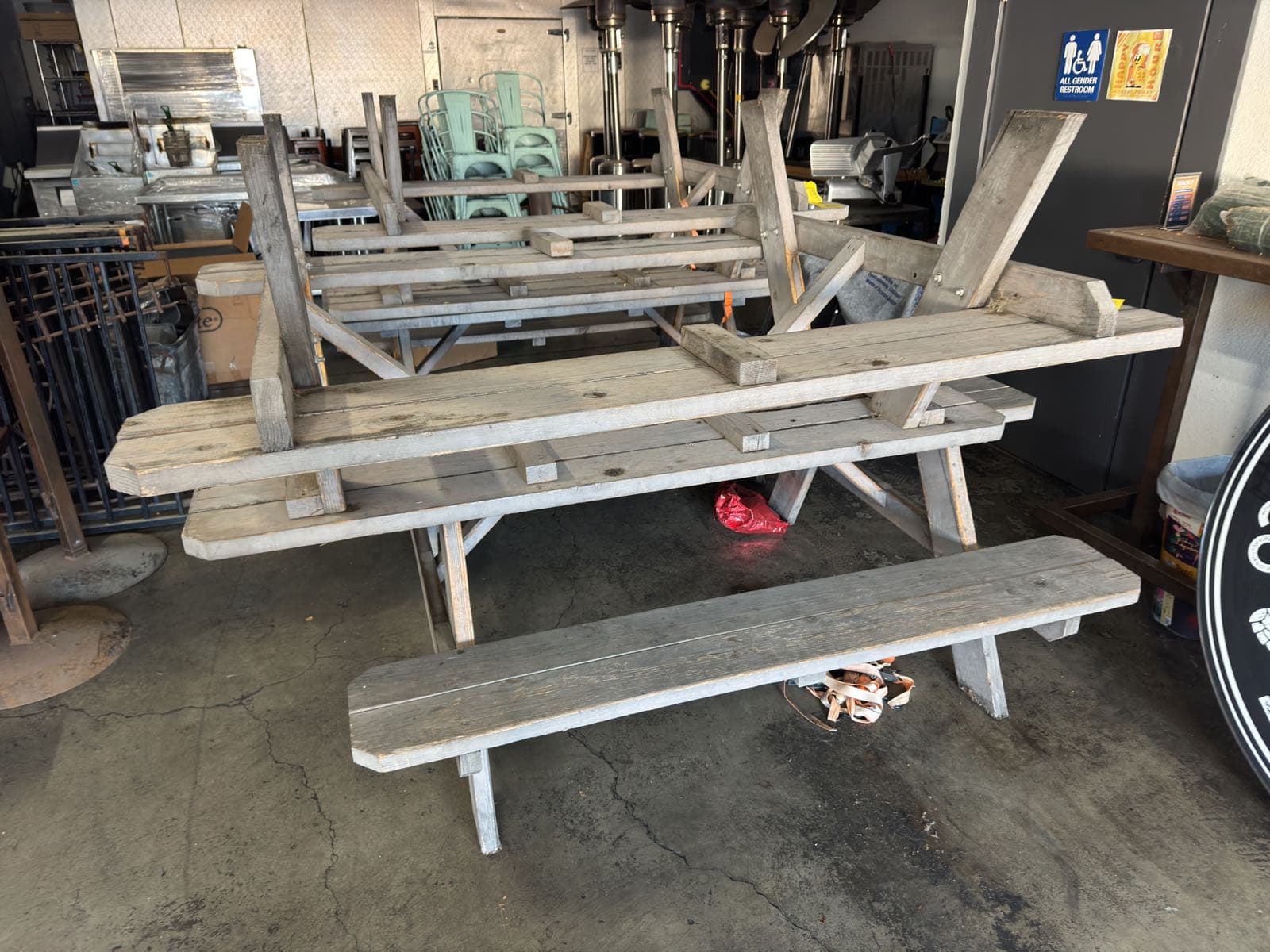 2-6-picnic-tables-f2050f