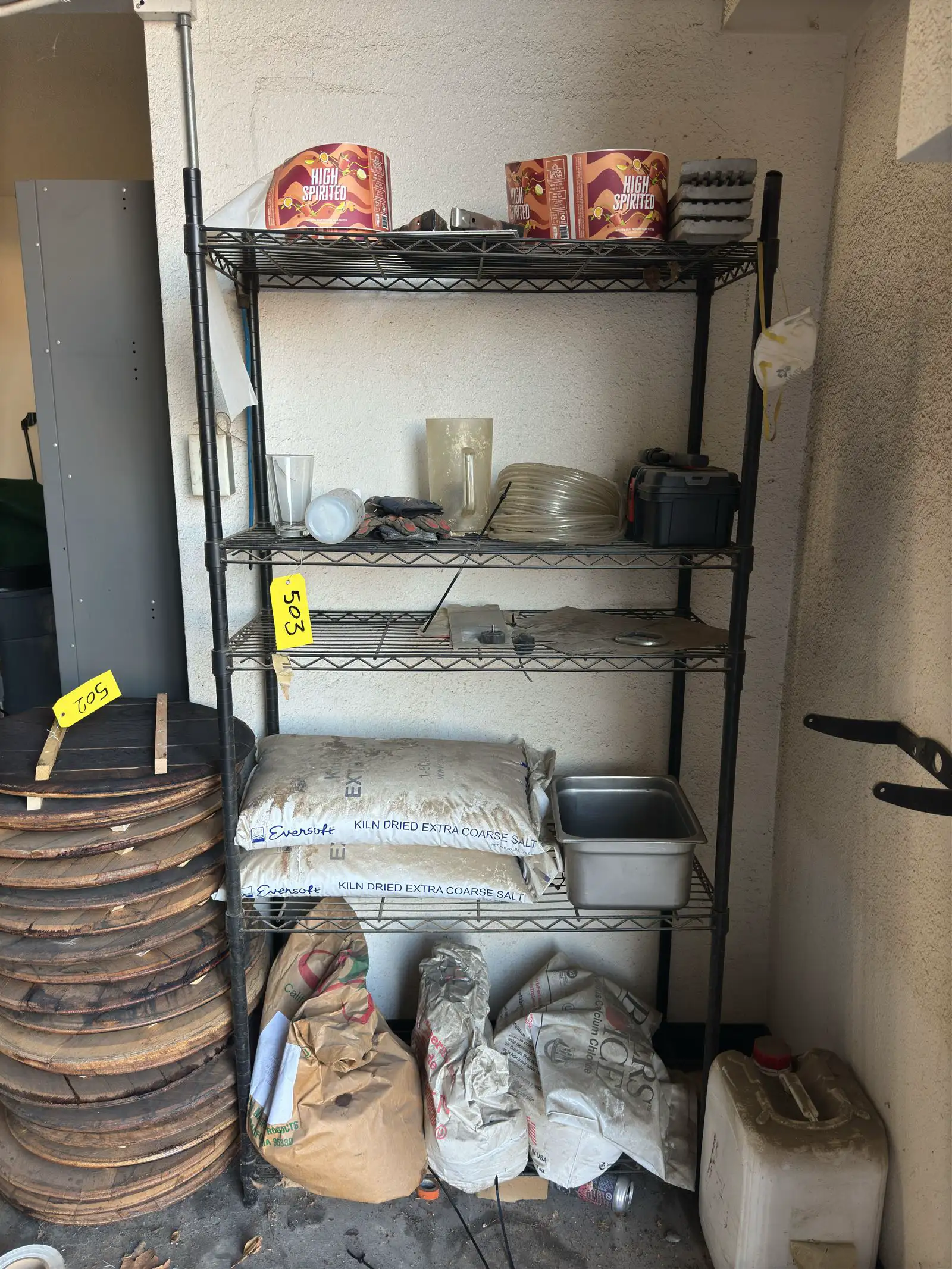 metro-style-rack-contents-not-included-98d57f