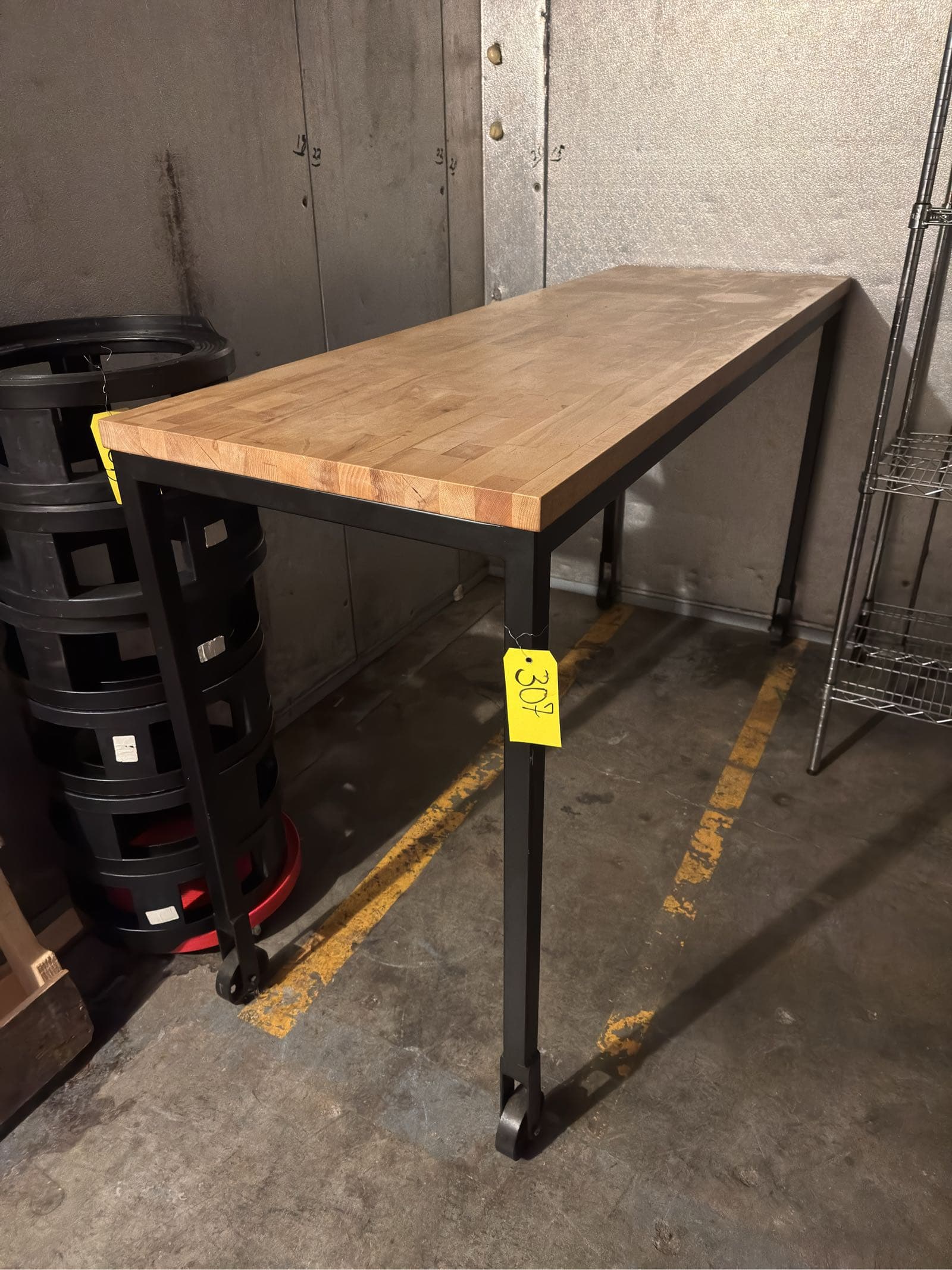 6-rolling-table-f99e15