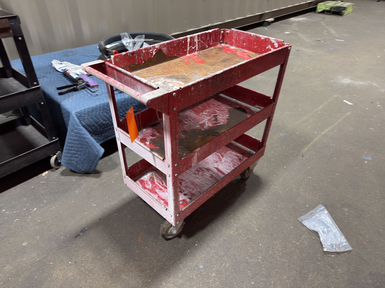 metal-rolling-cart-3e3ed2