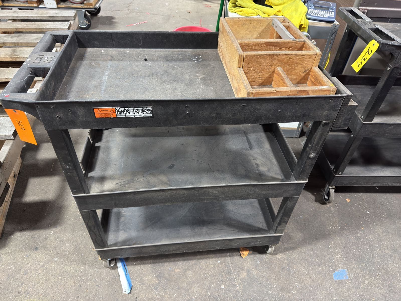 luxor-rolling-cart-with-wood-bins-888d74