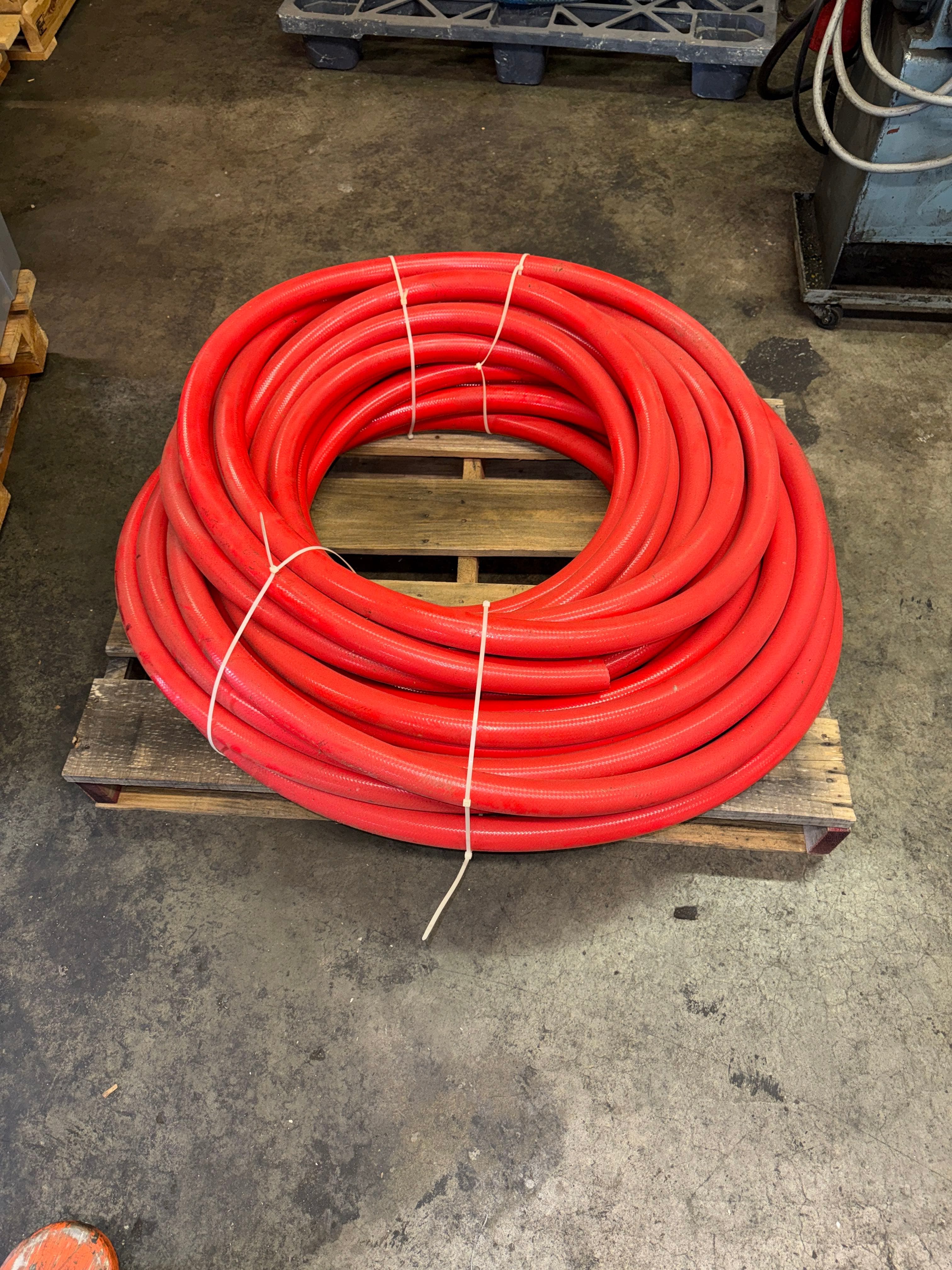 pallet-of-new-1-14-id-fiber-reinforced-plastic-hose-mlh1lnrh
