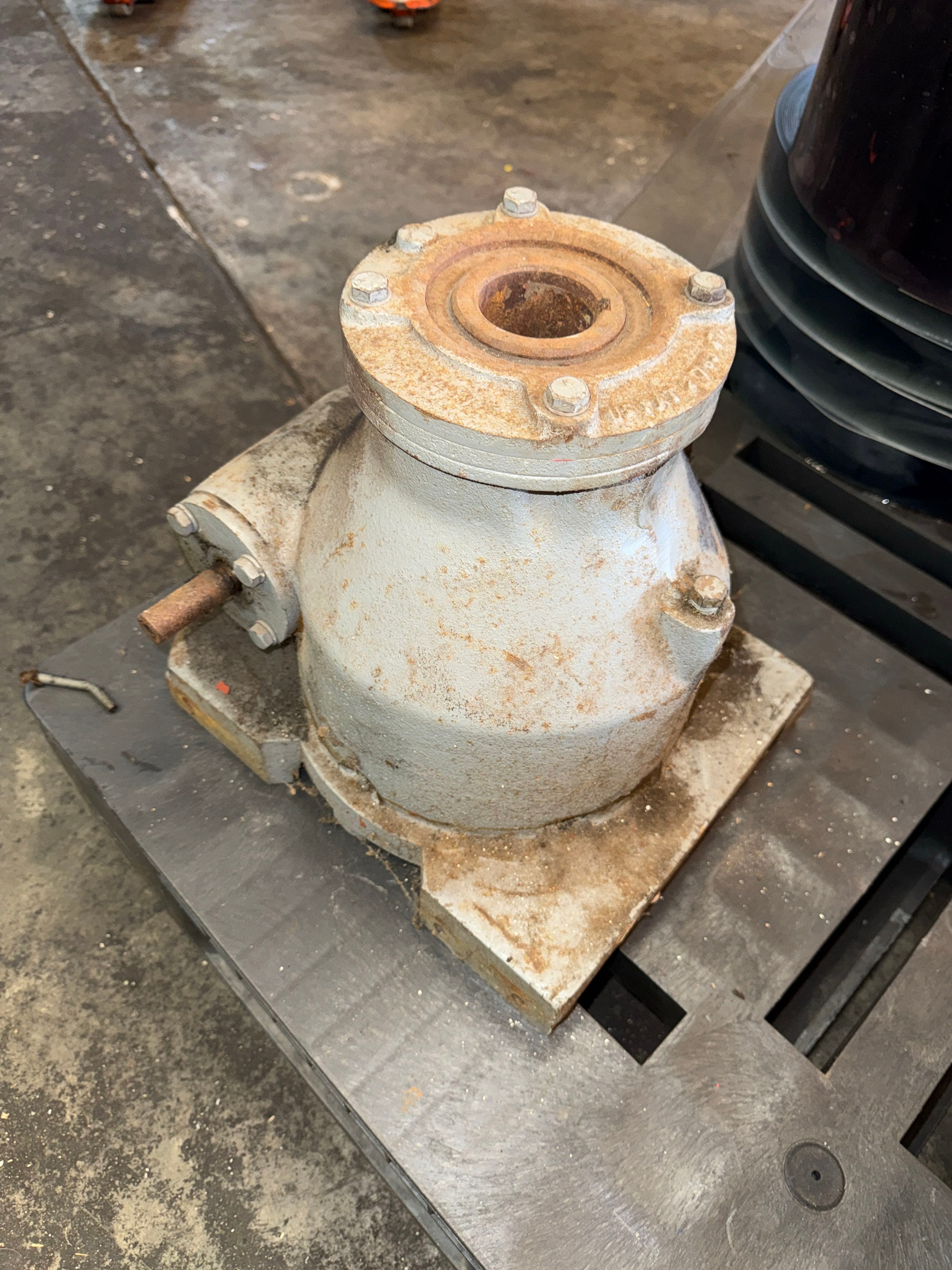 large-right-angle-gearbox-02c328