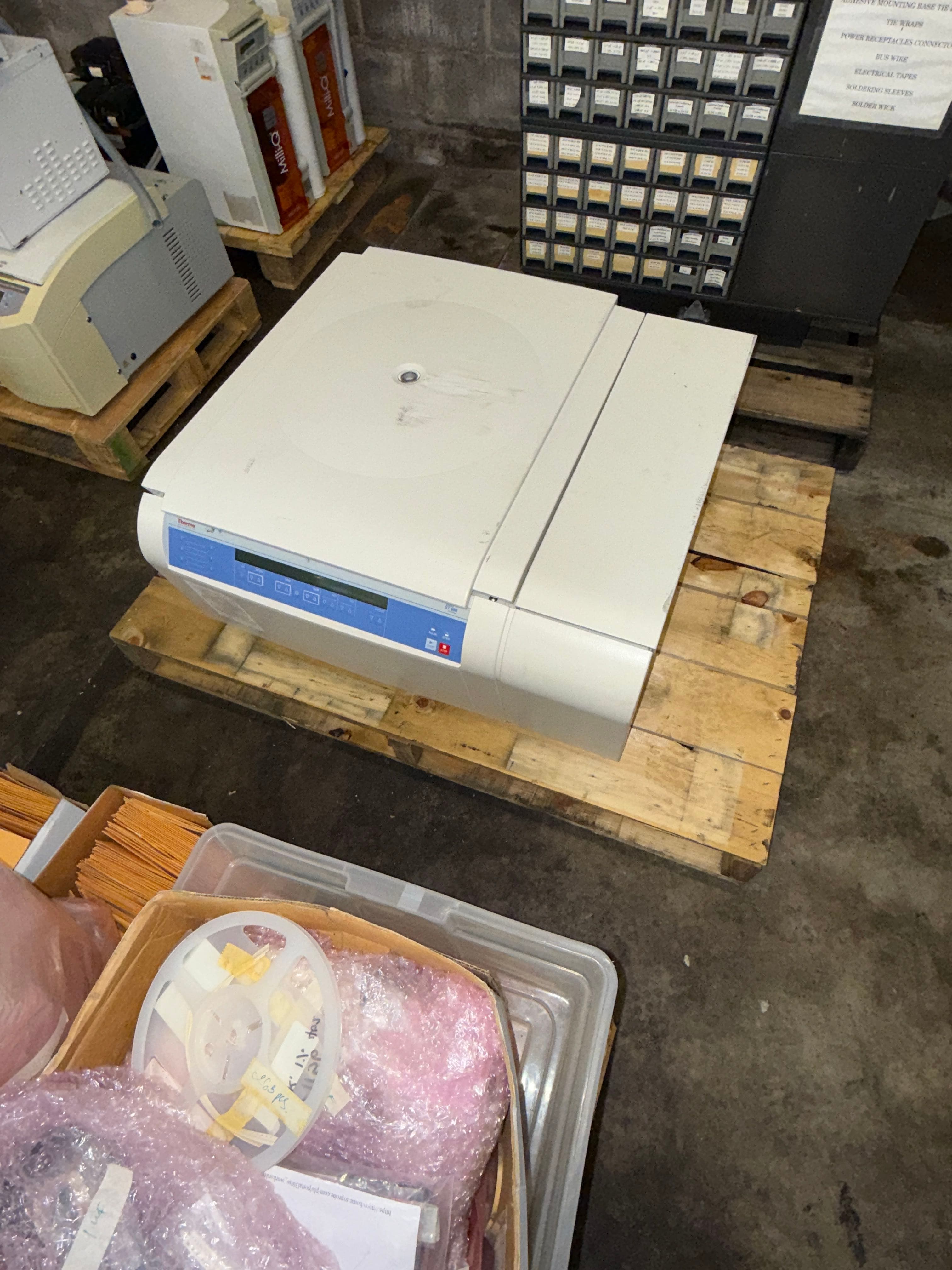 thermo-scientific-st-40r-refrigerated-shaker-2c07ed