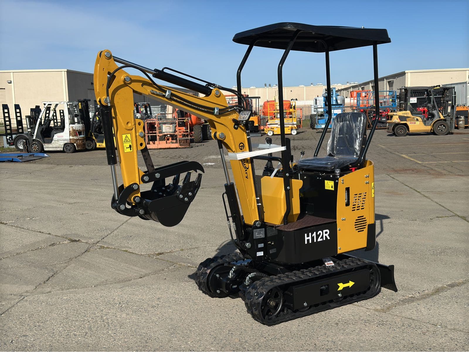 2025-cfg-industrial-h12r-mini-excavator-unused-ml43shvu