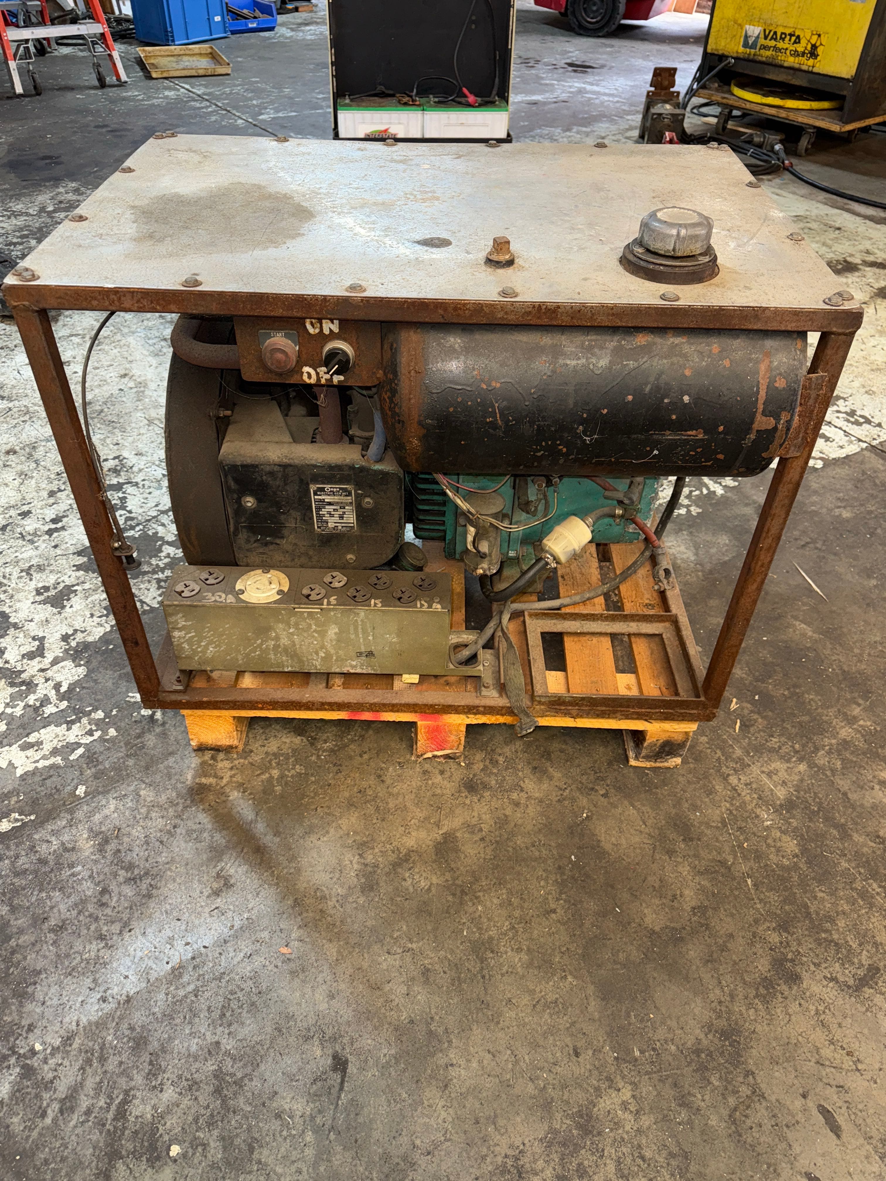 120-240-vac-onan-portable-generator-gasoline-b78da1